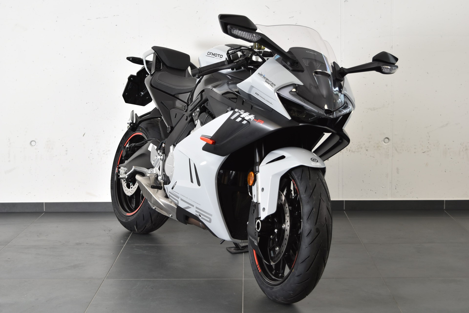 CF MOTO 675 SR-R-image-2
