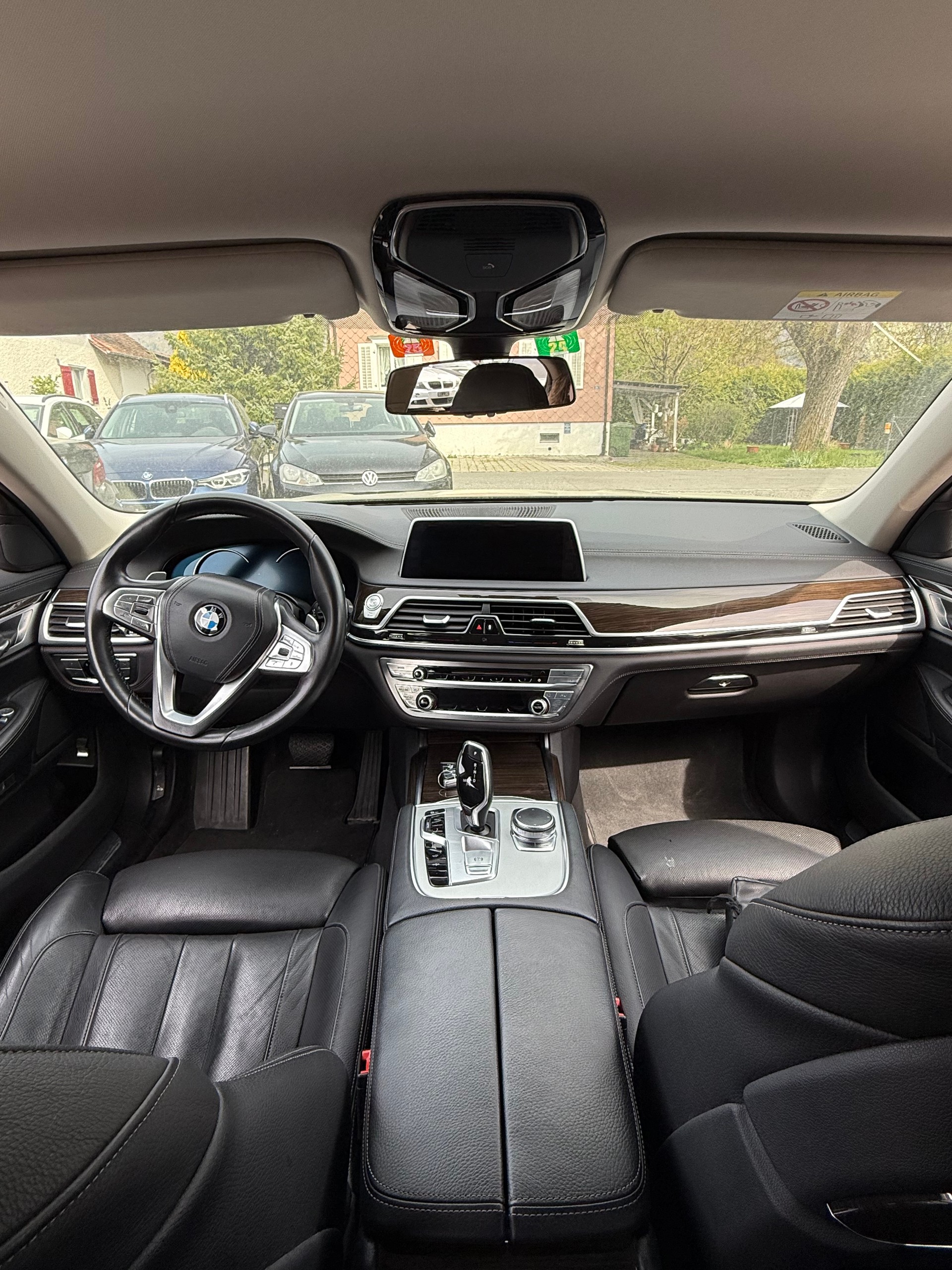 BMW 730d xDrive Steptronic-image-2