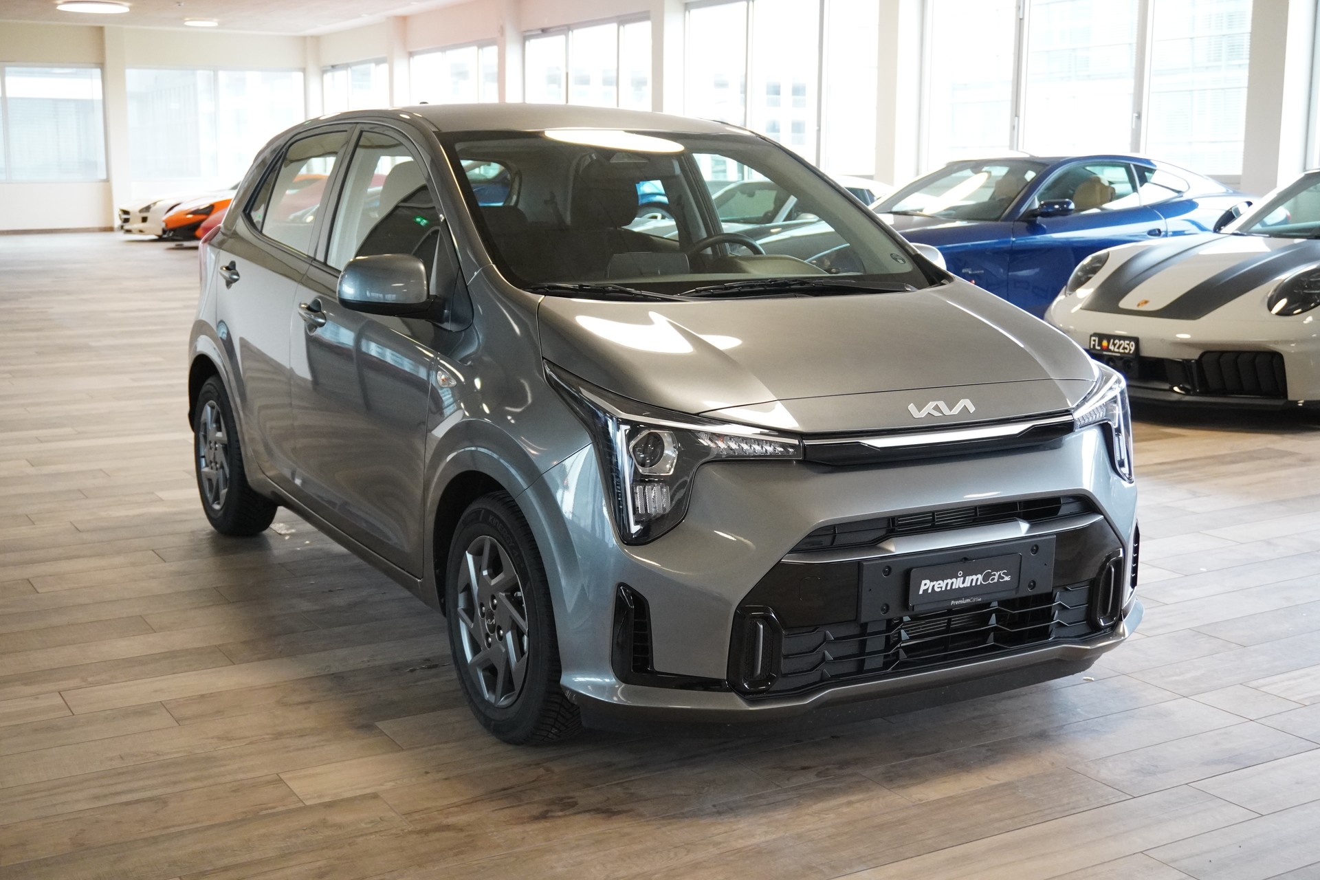 KIA Picanto 1.0 CVVT Picanto-showroom-element-2