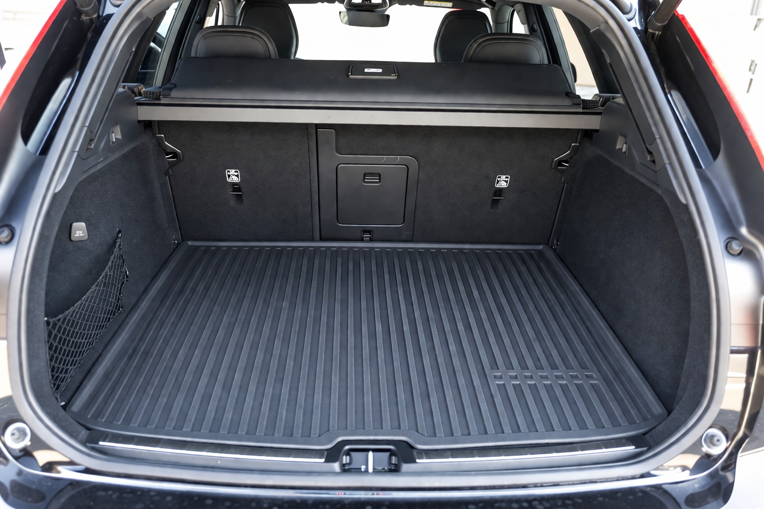 VOLVO XC60 T6 eAWD PluginHybrid Xcentric Geartronic-image-26
