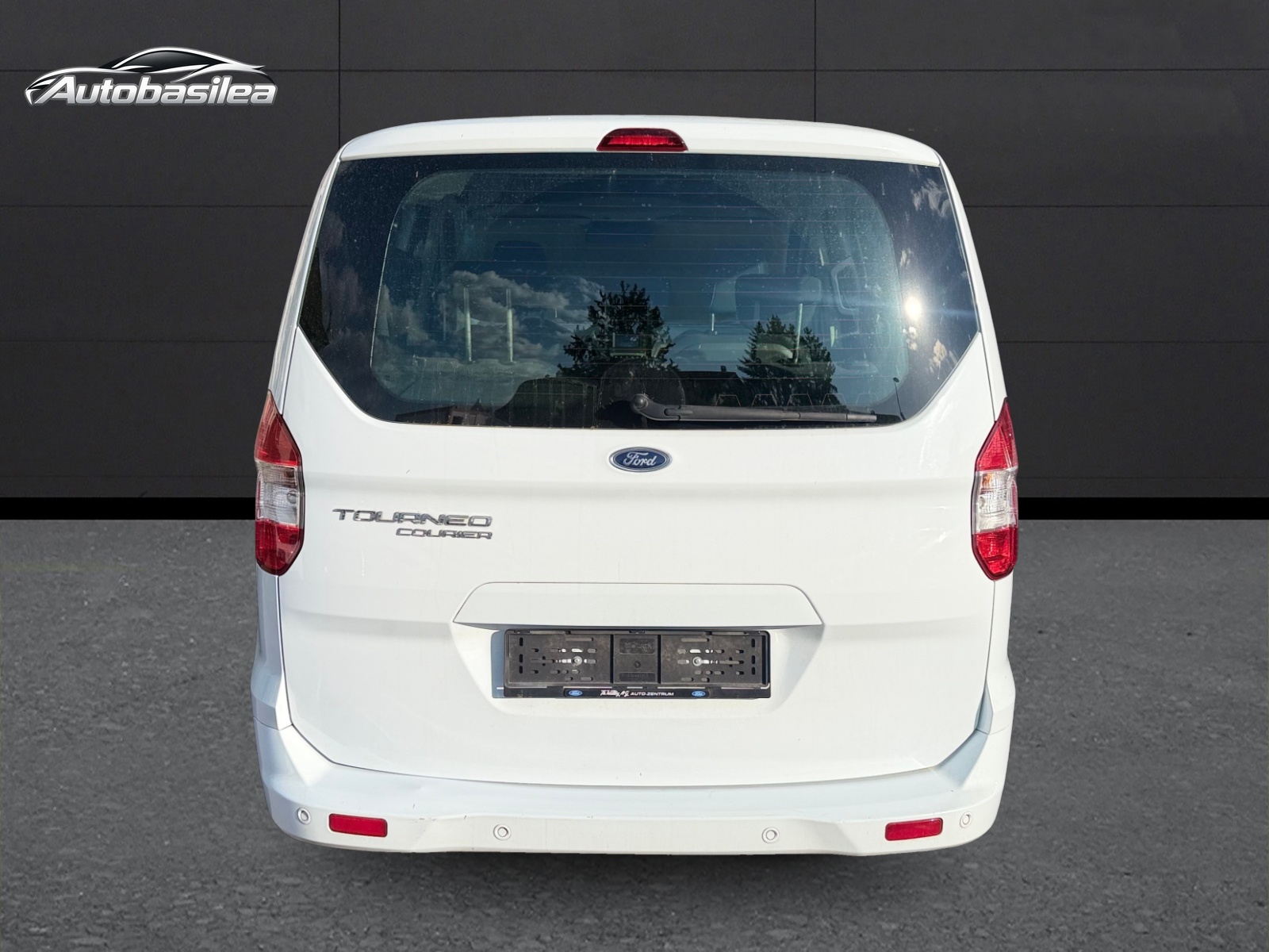 FORD Tourneo Courier 1.0 SCTi Trend-showroom-element-3