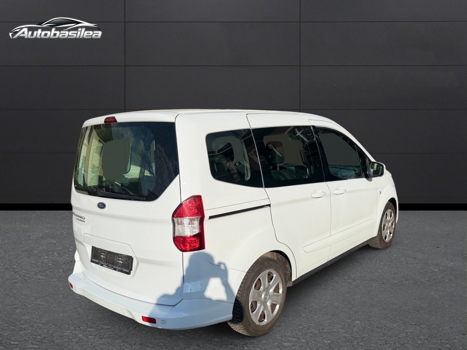 FORD Tourneo Courier 1.0 SCTi Trend-image-4