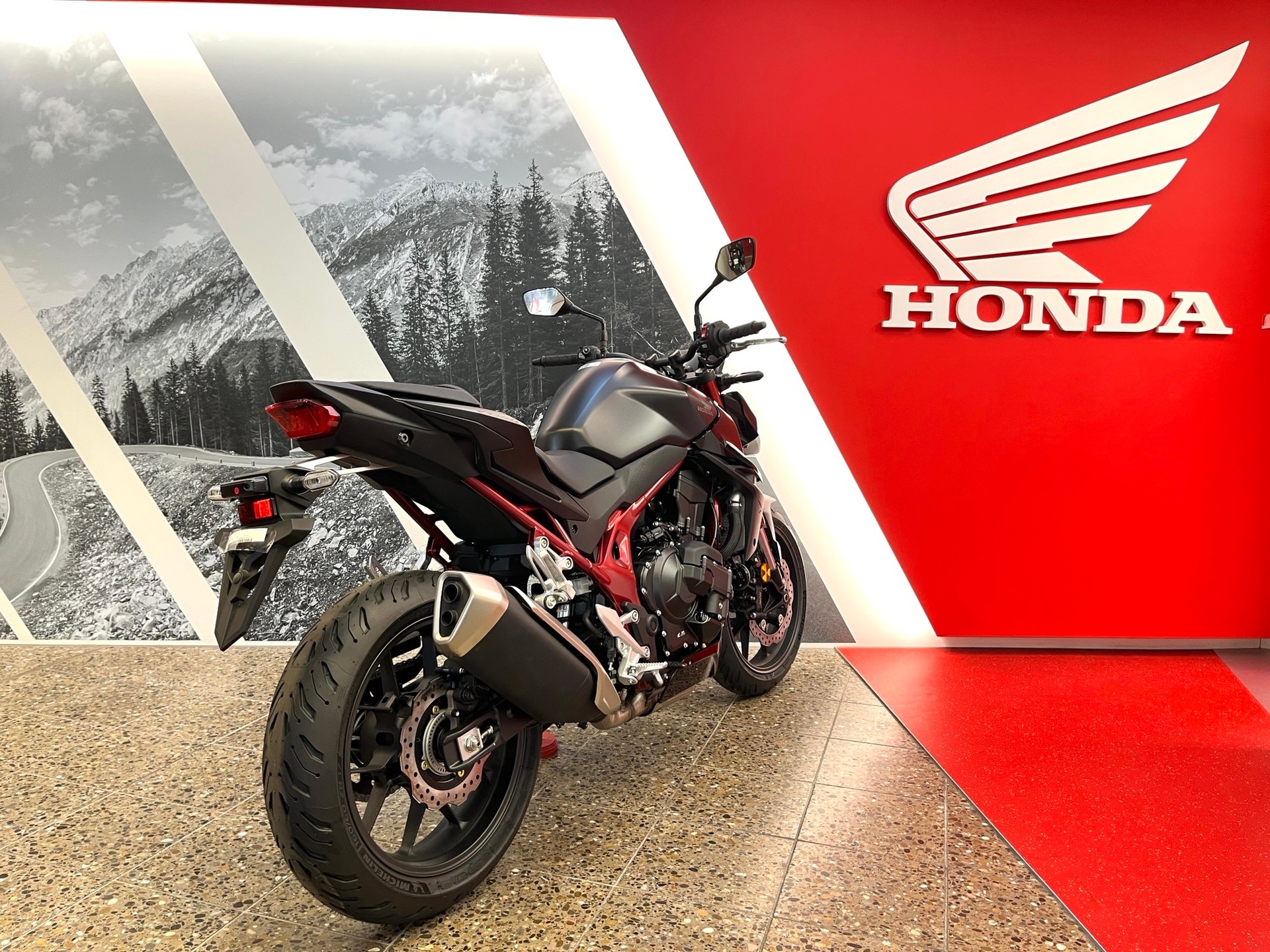 HONDA CB750AC E-CLUTCH auch 35KW möglich-showroom-element-3