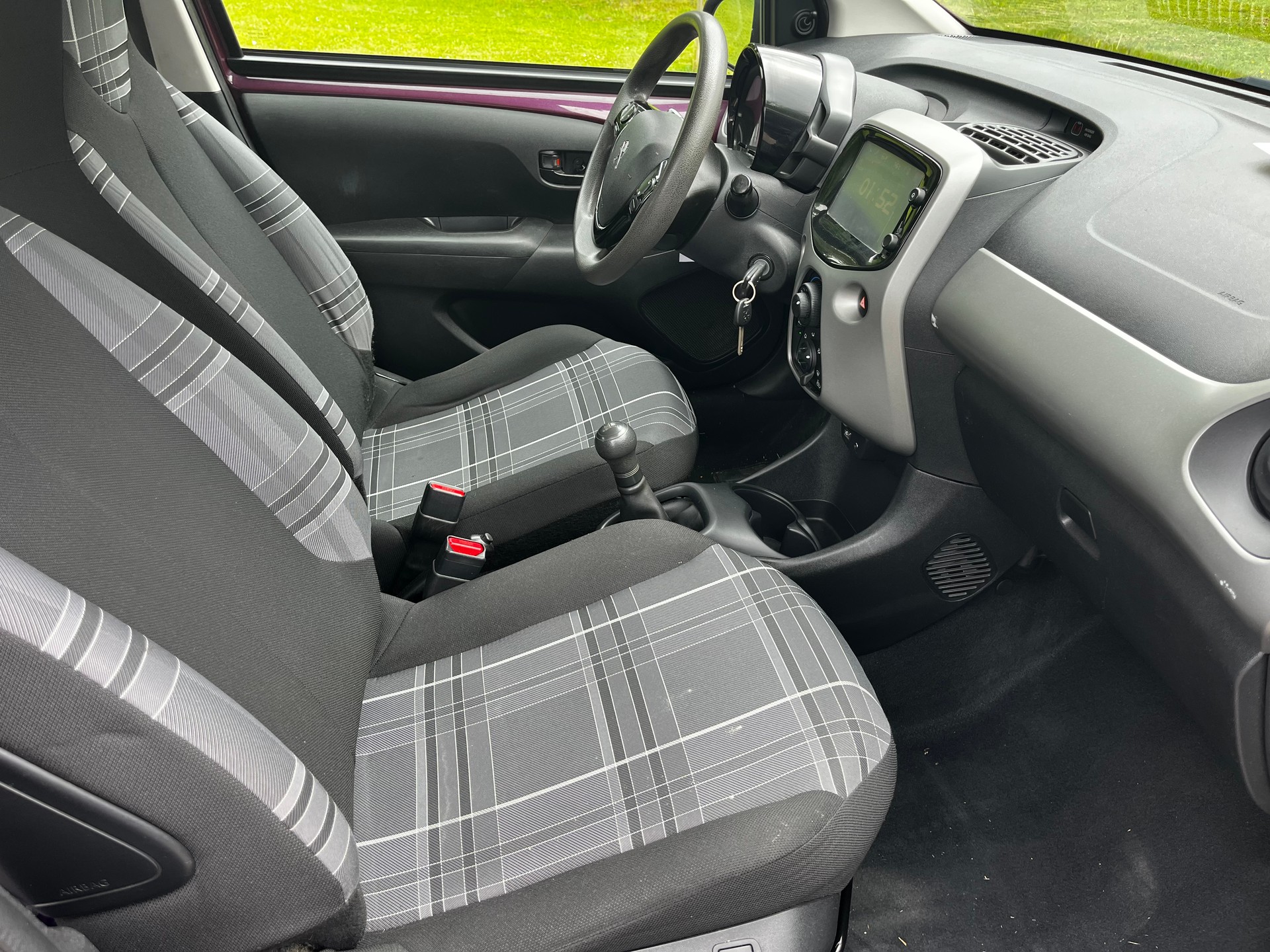 PEUGEOT 108 1.0 VTi Active-image-8