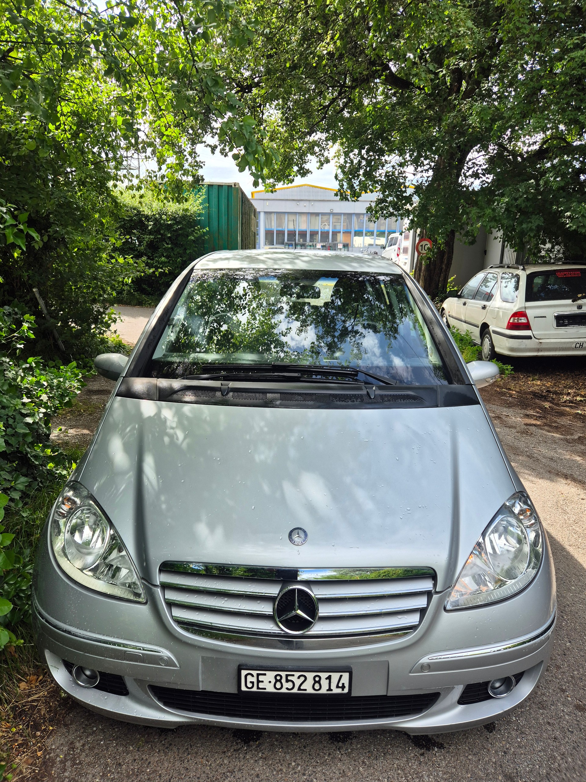 MERCEDES-BENZ A170