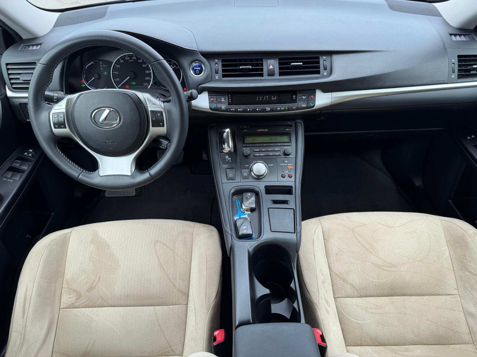 LEXUS CT 200h Comfort-image-8