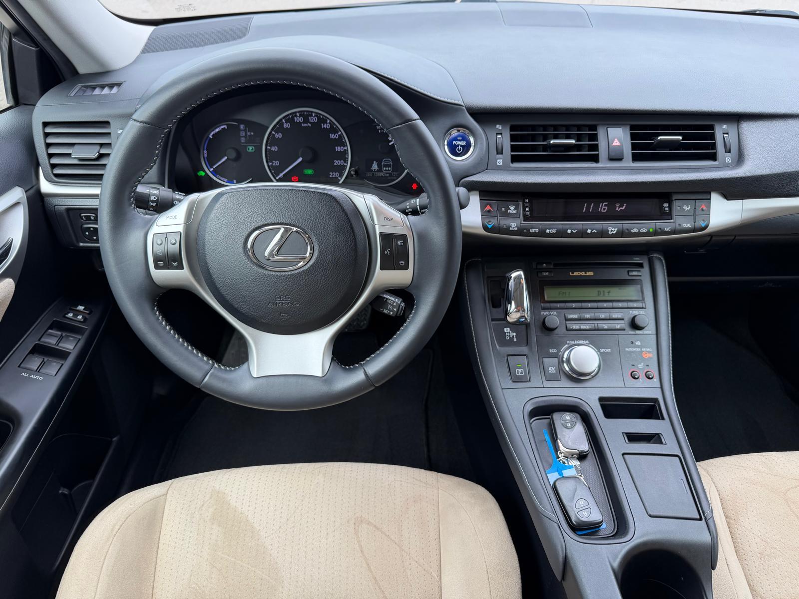 LEXUS CT 200h Comfort-image-9