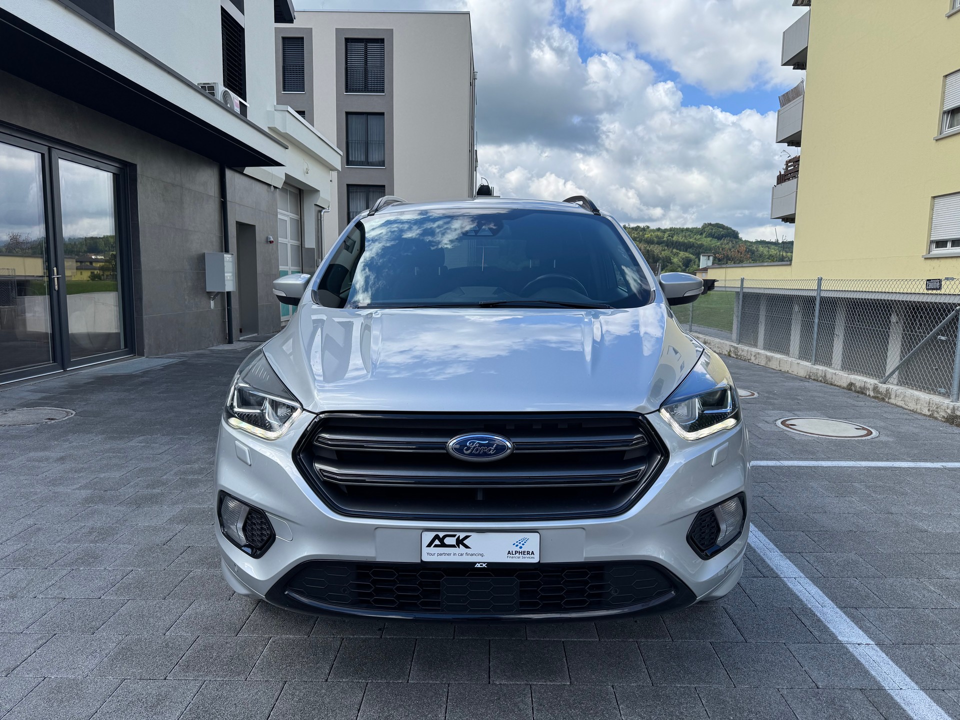 FORD Kuga 2.0 TDCi ST Line High 4WD PowerShift-showroom-element-1
