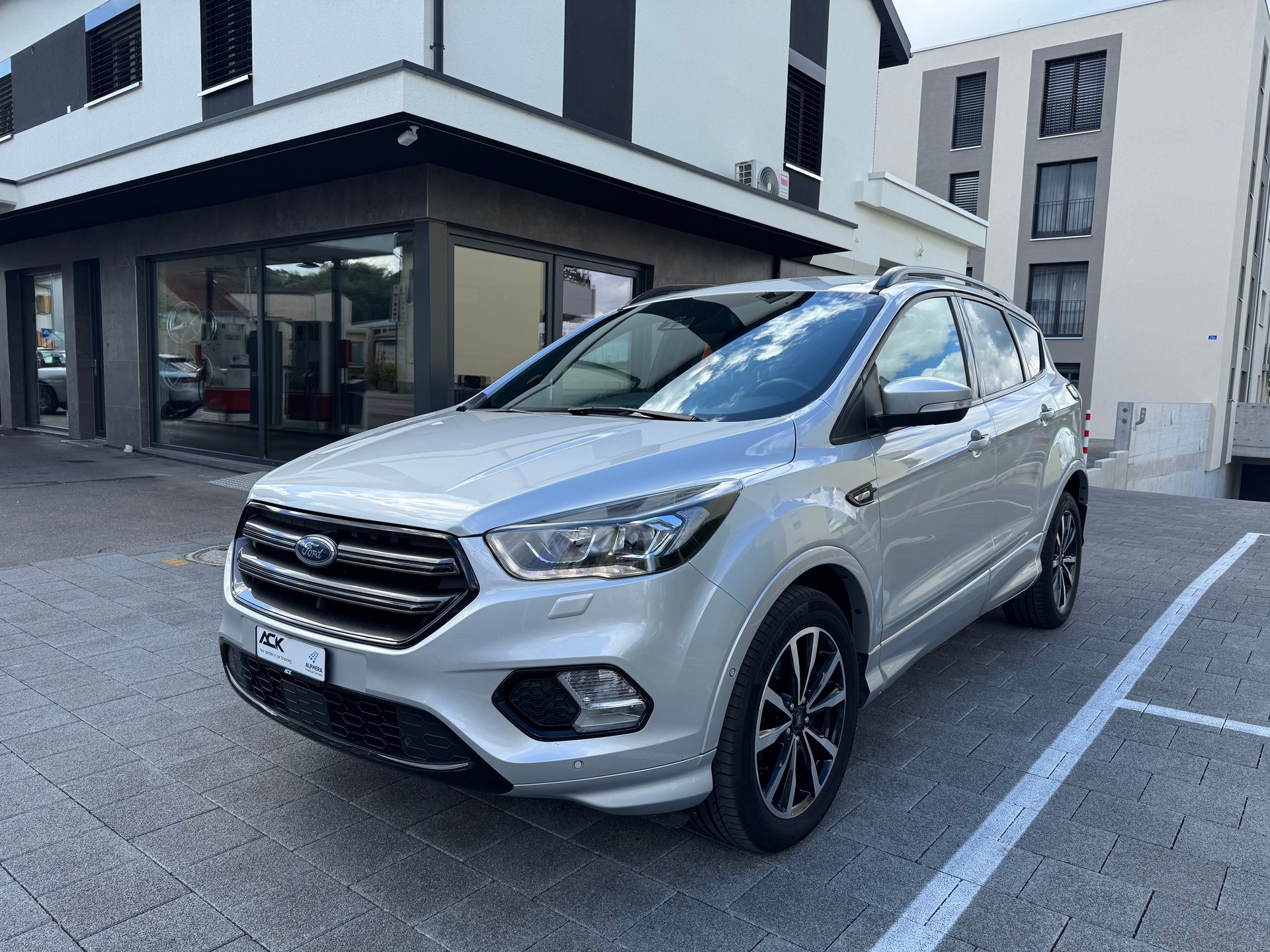 FORD Kuga 2.0 TDCi ST Line High 4WD PowerShift