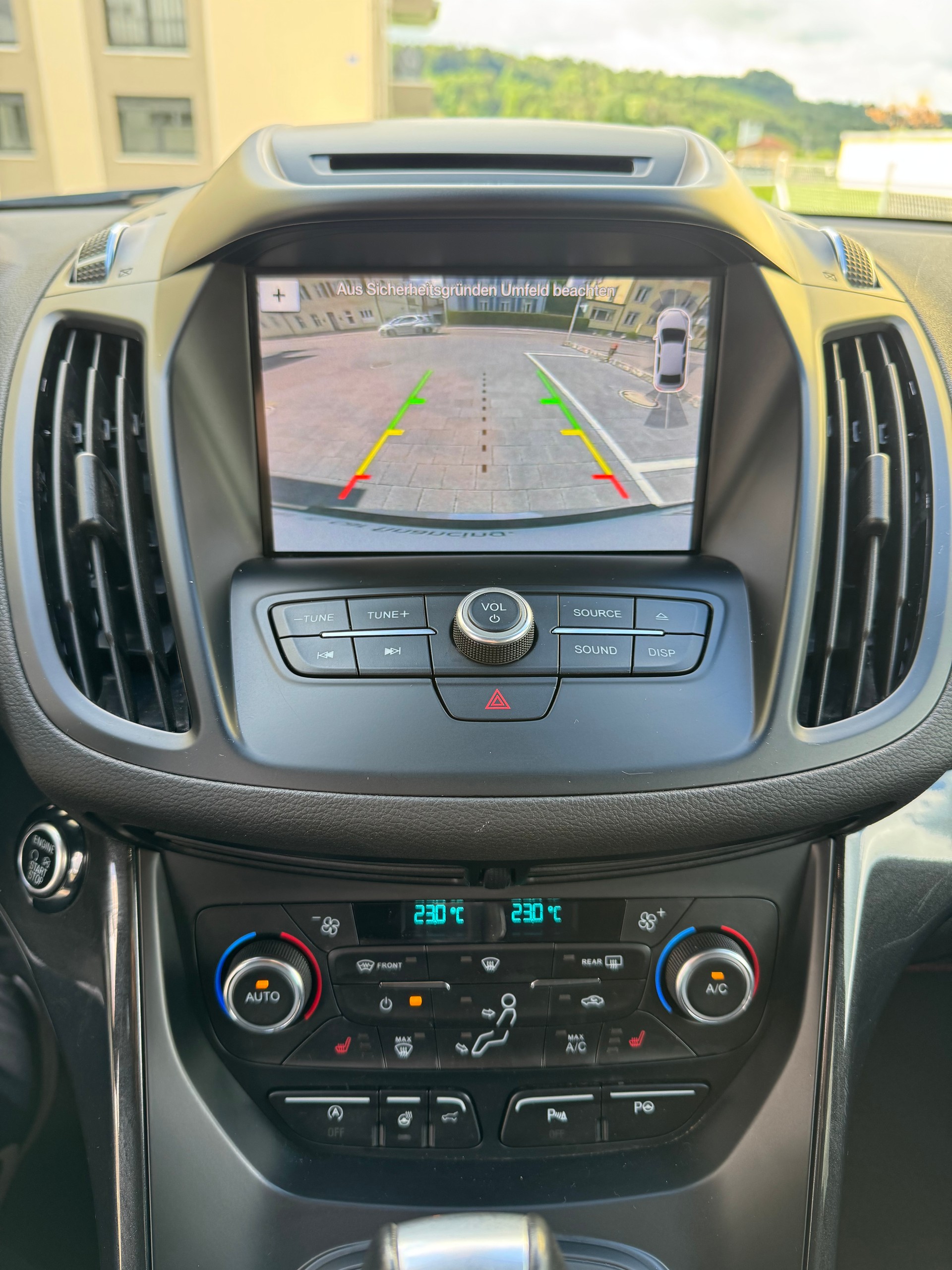 FORD Kuga 2.0 TDCi ST Line High 4WD PowerShift-image-13