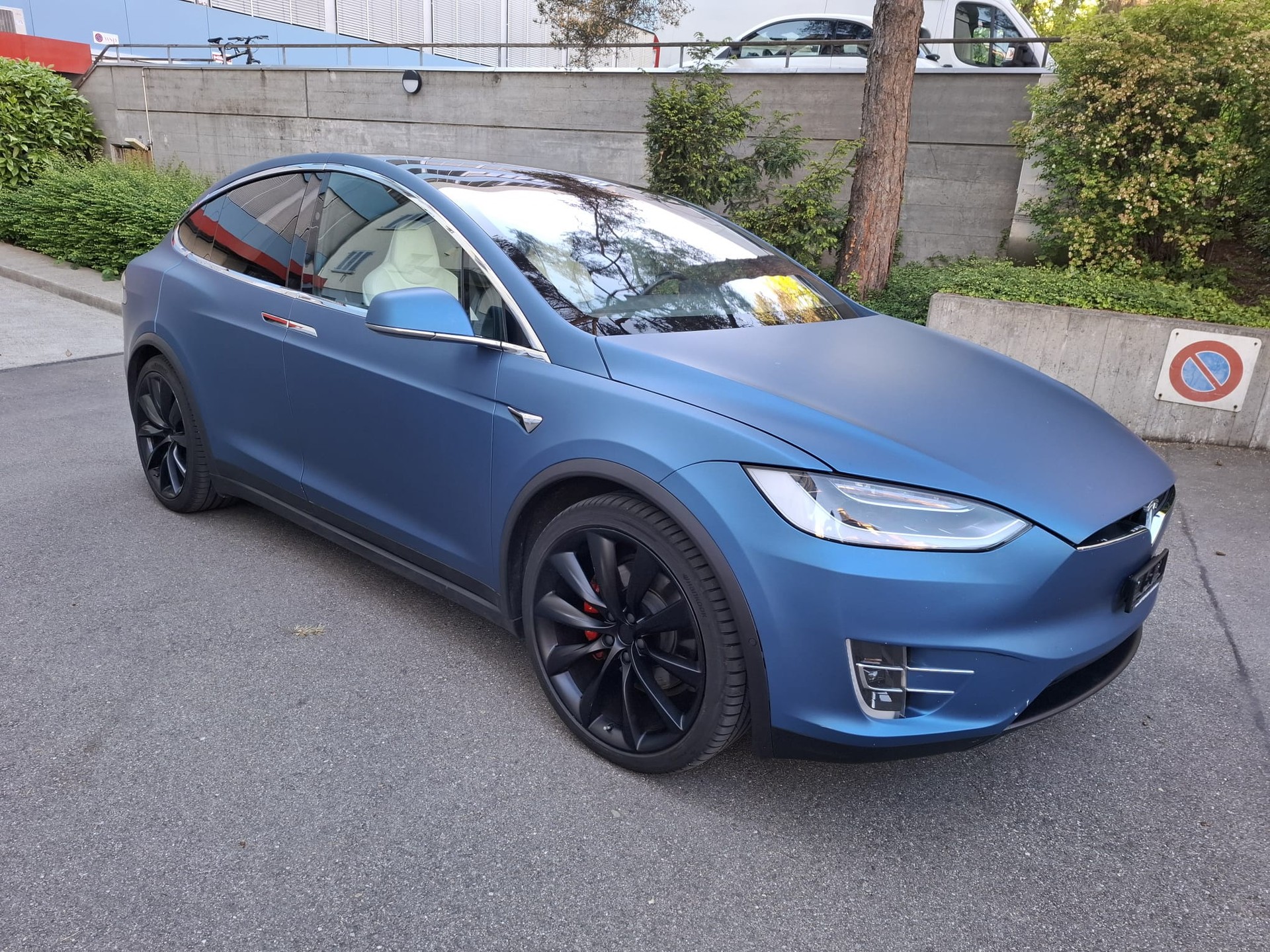 TESLA Ludicrous Performance