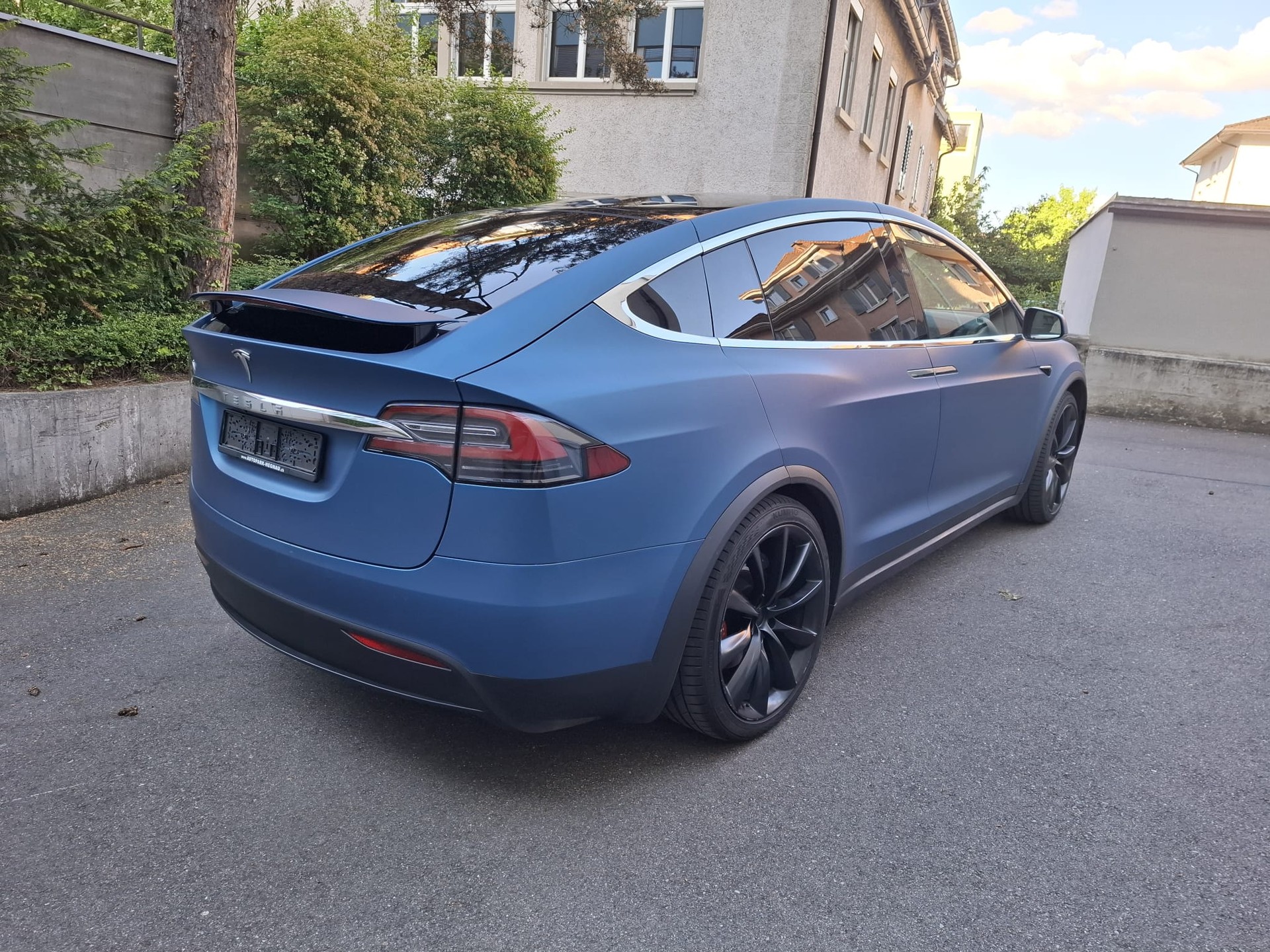 TESLA Ludicrous Performance-image-2