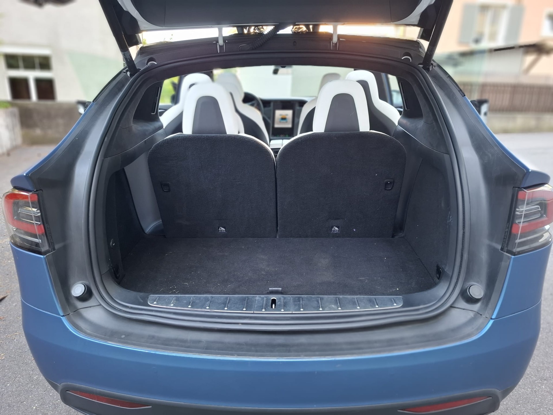 TESLA Ludicrous Performance-image-7