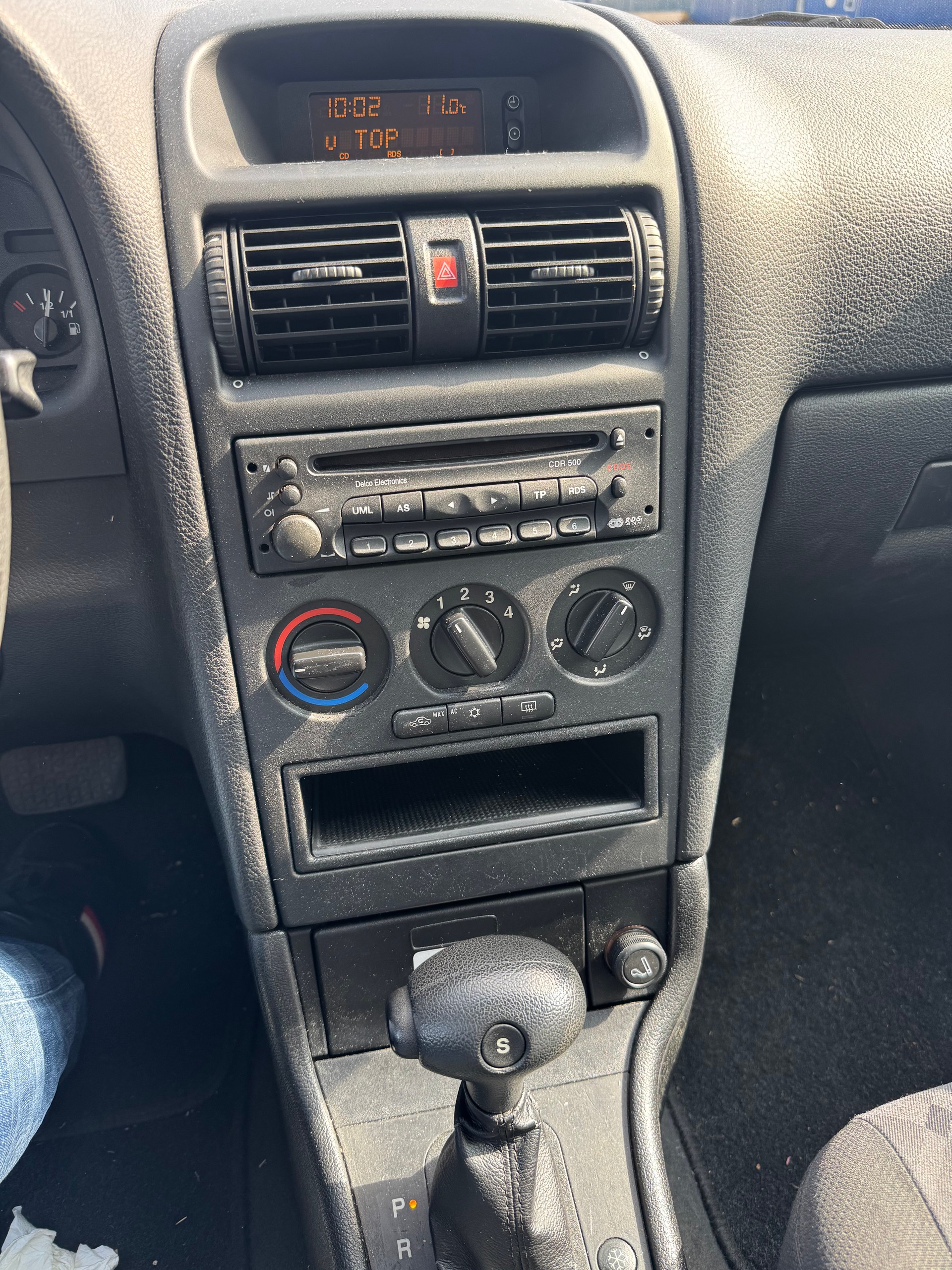 OPEL Astra 1.8i 16V Young-showroom-element-3