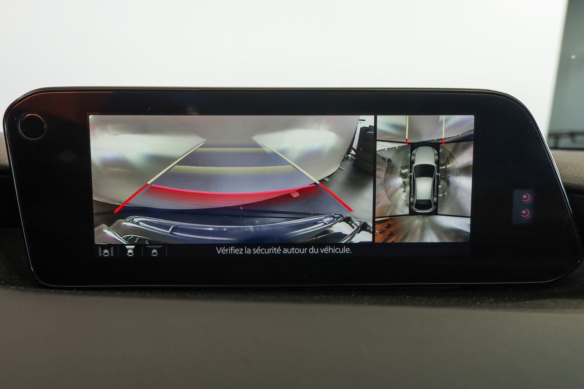 MAZDA 3 Hatchback SKYACTIV-X M Hybrid 186 Homura-image-16