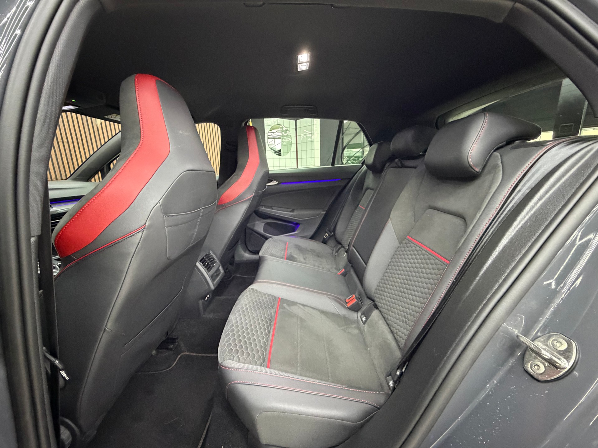VW Golf GTI Clubsport-image-13