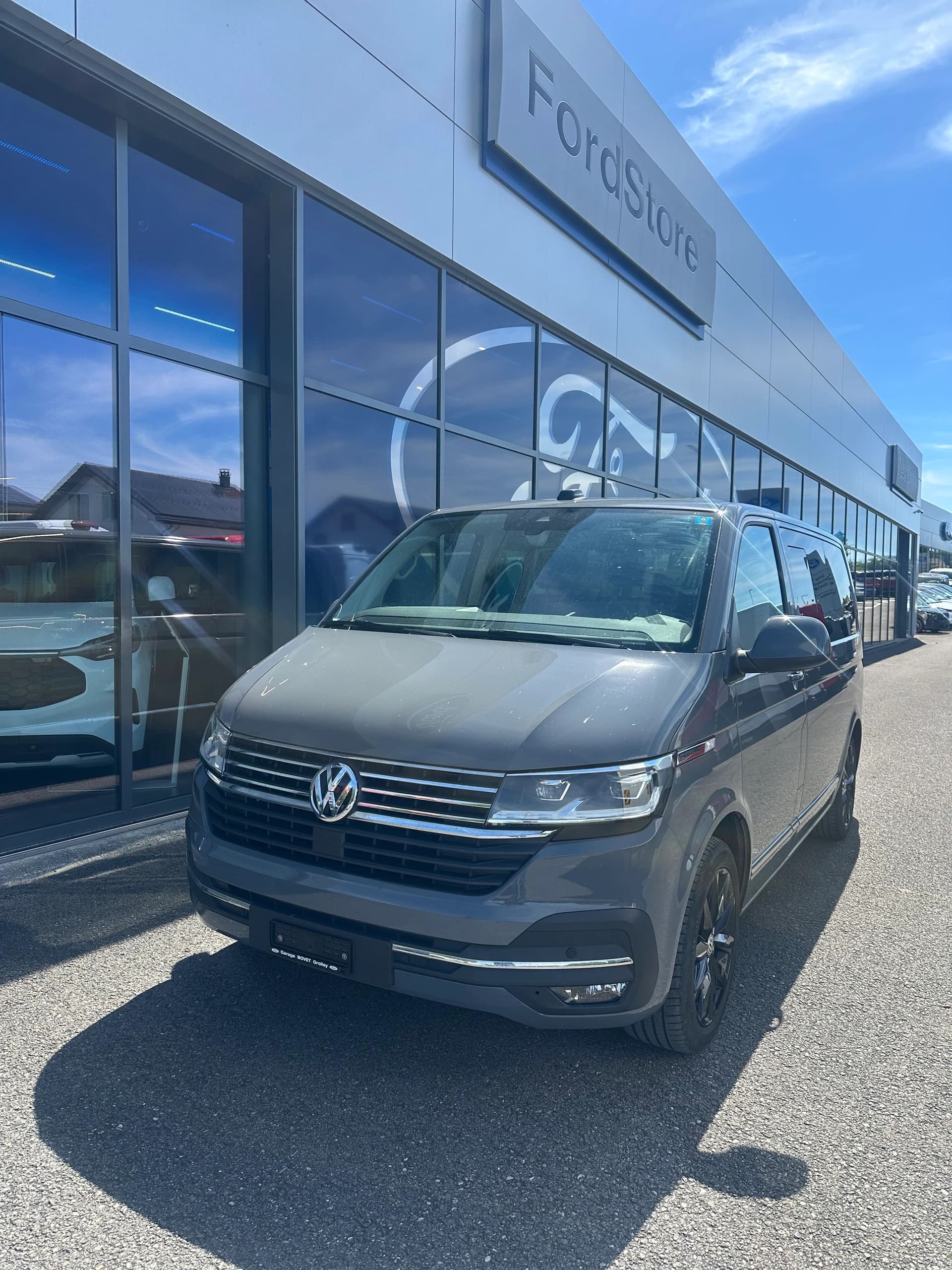 VW T6.1 Multivan 2.0 TDI 204 Generation SIX DSG