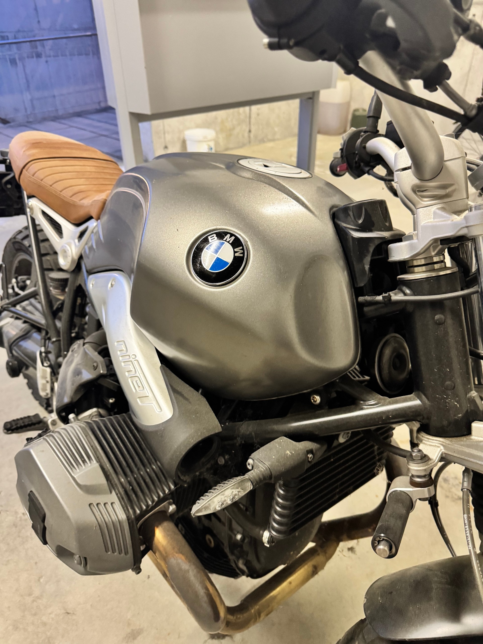 BMW R nineT Scrambler ABS-image-4