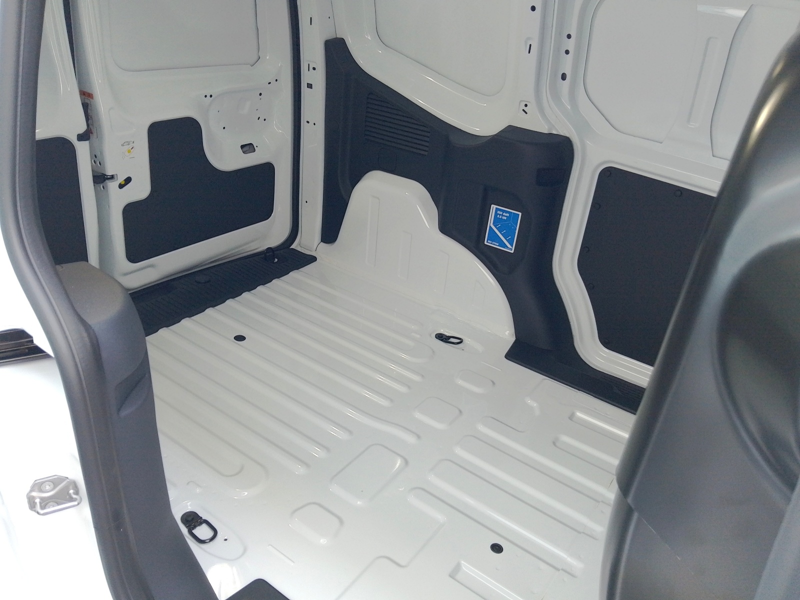 FORD Transit Courier Van 1.0 EcoBoost Trend-image-12