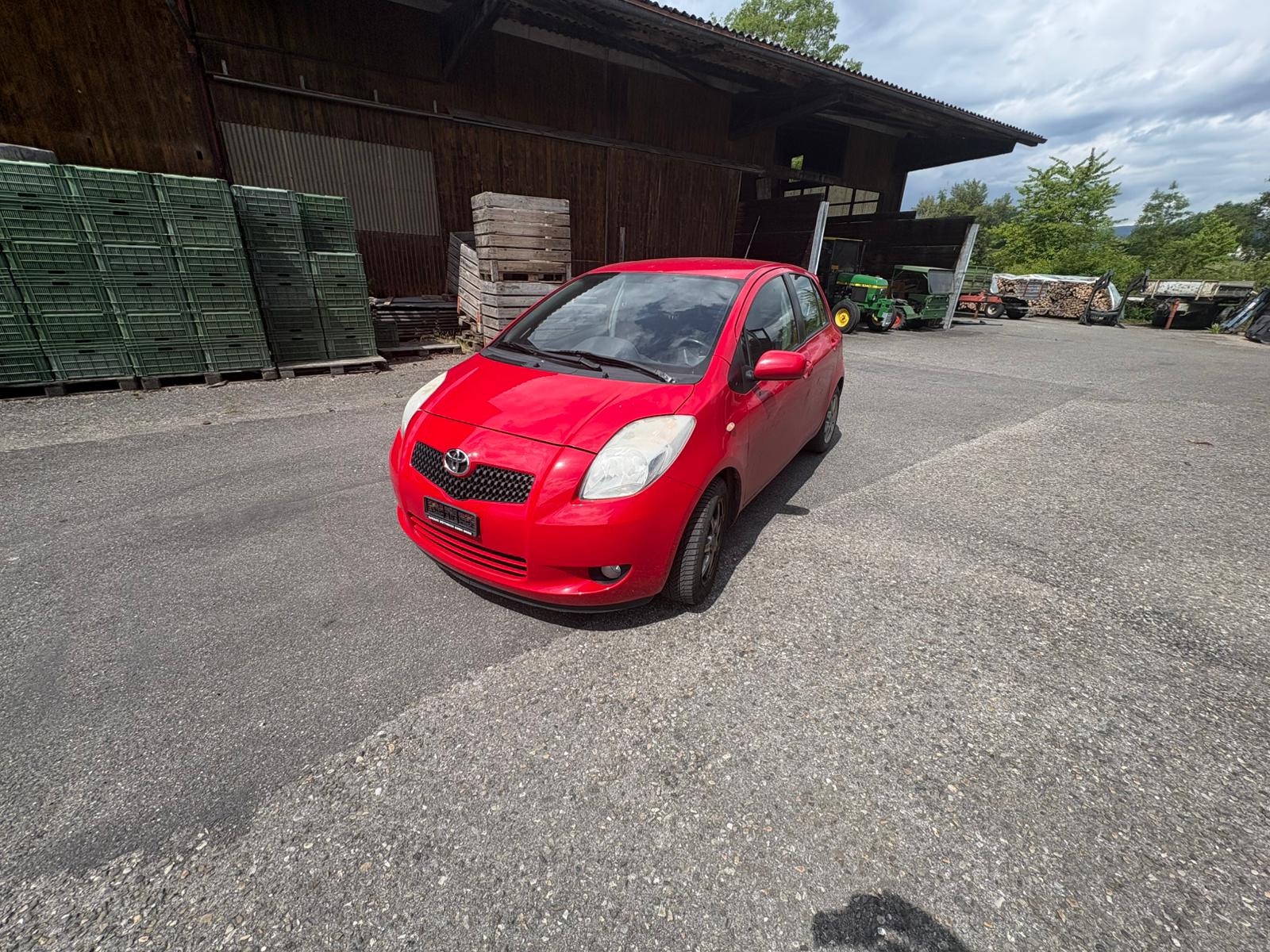 TOYOTA Yaris 1.3 Chic-image-8