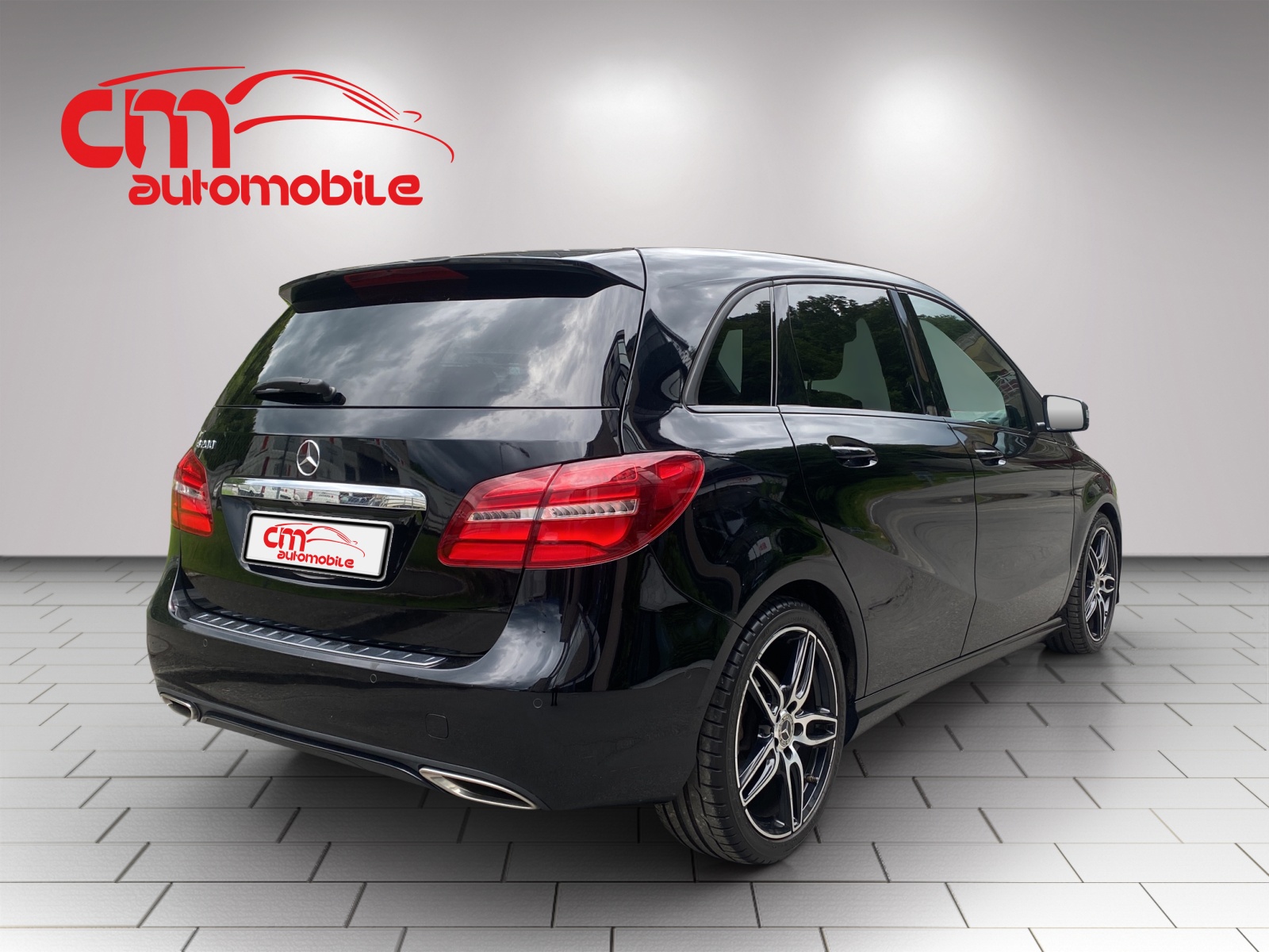 MERCEDES-BENZ B 200 Style Night-Paket 7G-DCT Vollaustattung-showroom-element-2