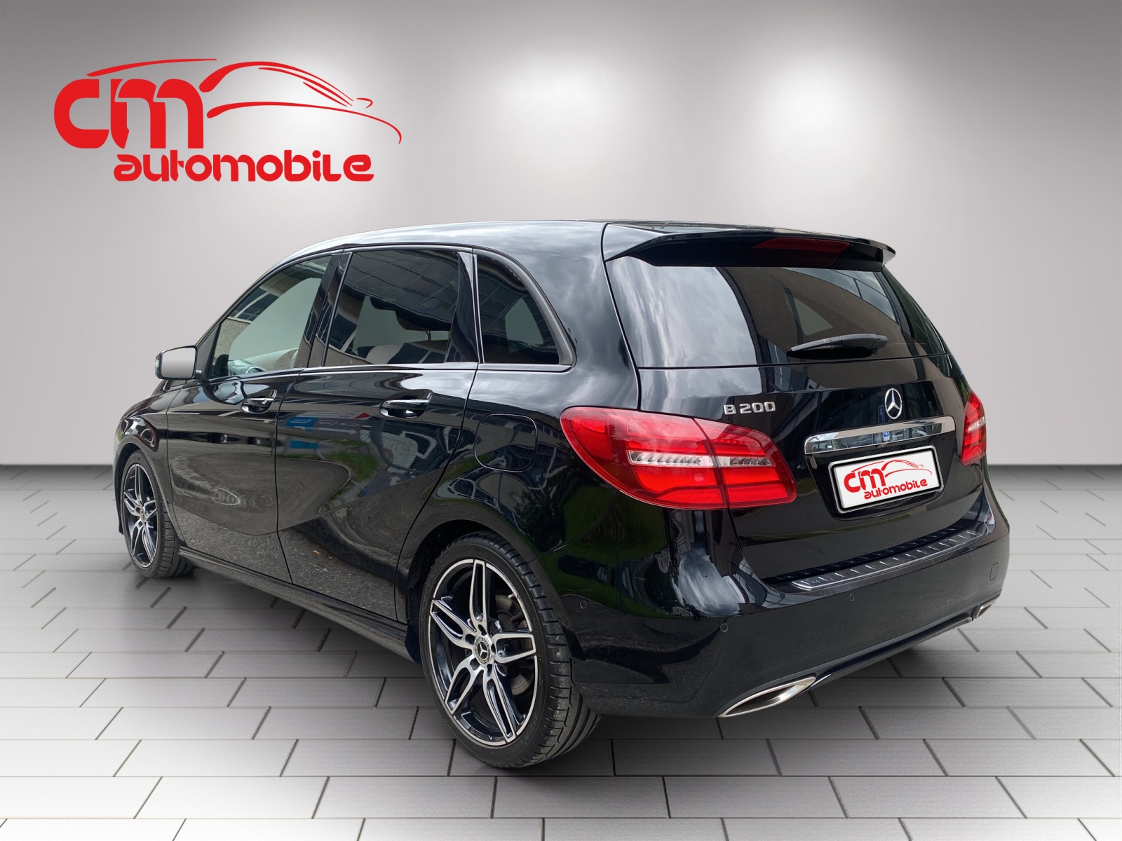 MERCEDES-BENZ B 200 Style Night-Paket 7G-DCT Vollaustattung-showroom-element-1