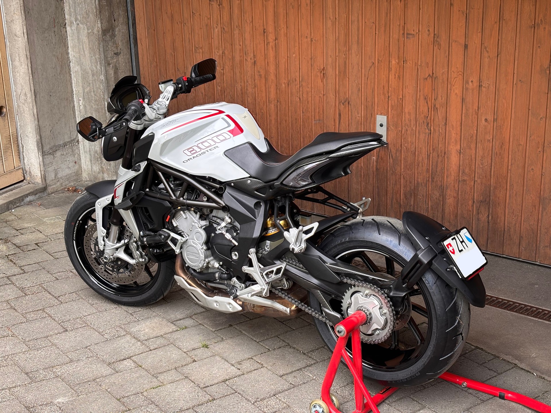 MV AGUSTA Dragster 800 ABS-image-10