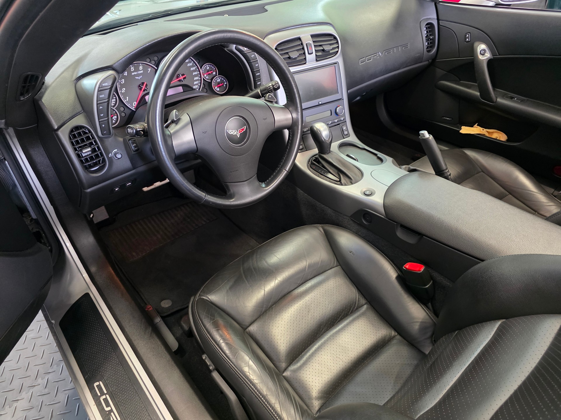 CHEVROLET Corvette 6.0-image-10