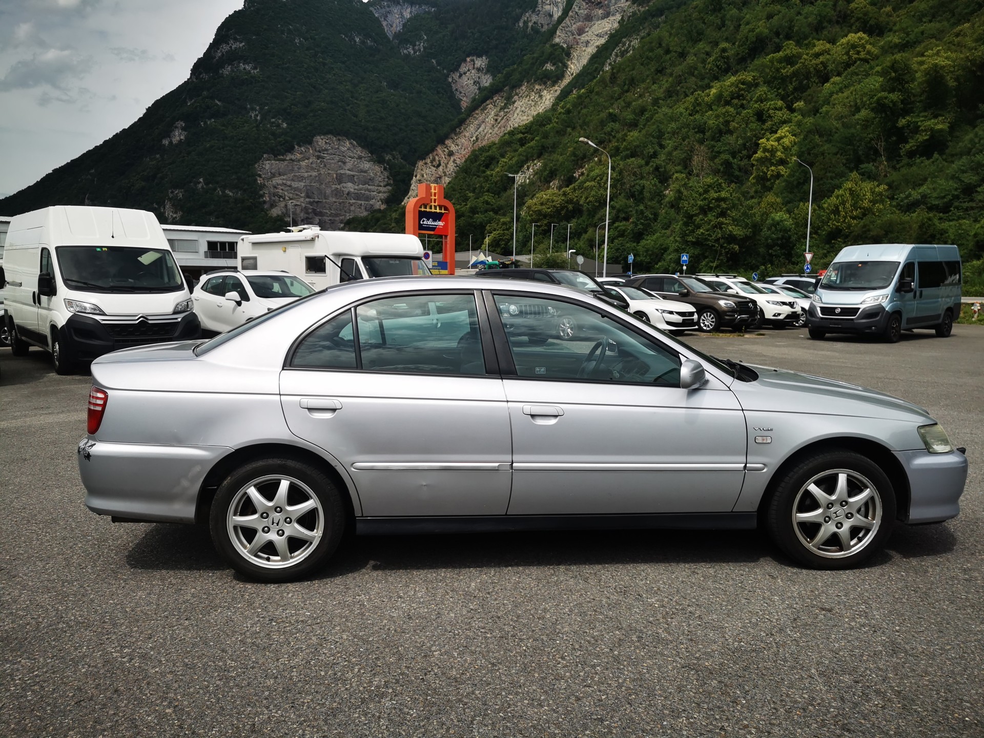 HONDA Accord 2.3i Vtec-image-2
