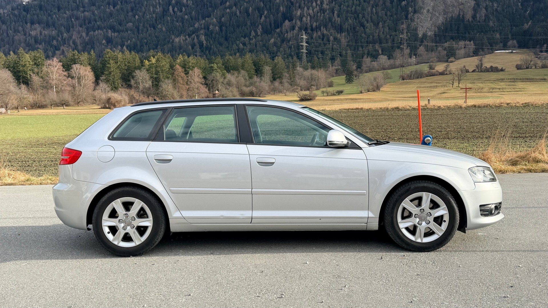 AUDI A3 Sportback 2.0 TFSI Style quattro S-tronic-image-3
