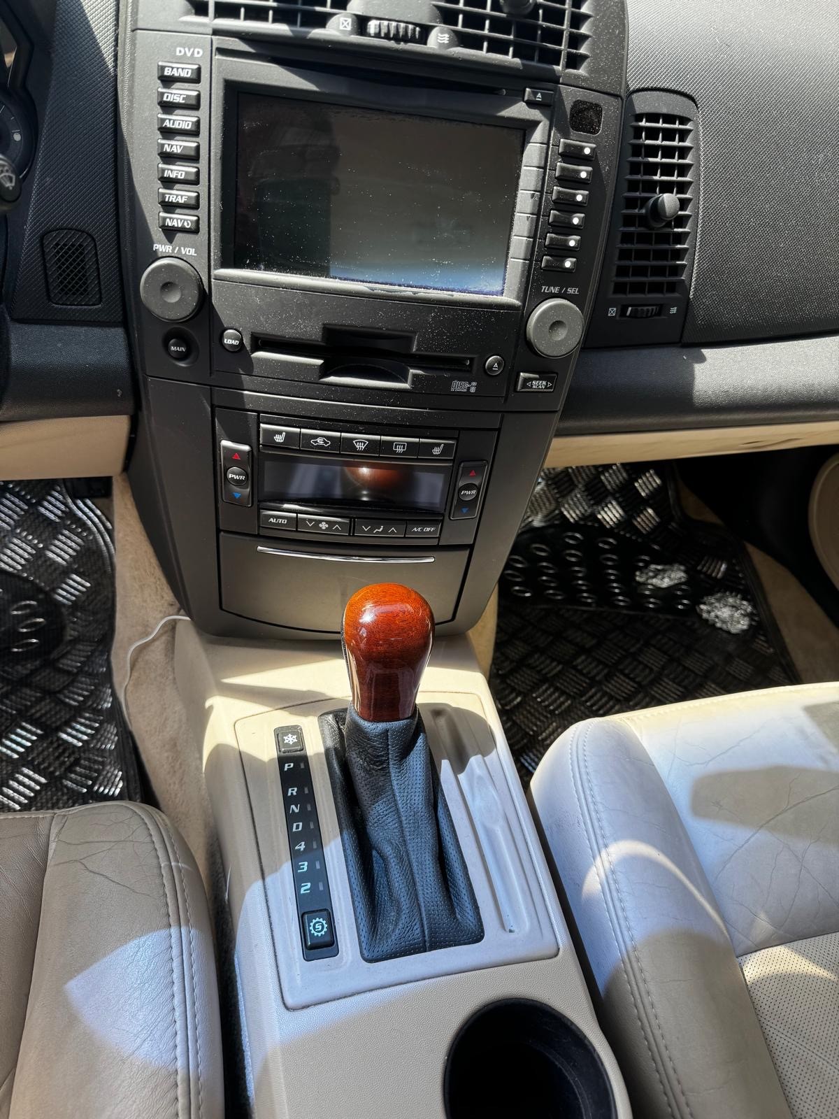 CADILLAC CTS Sedan 3.2 Elegance-showroom-element-3