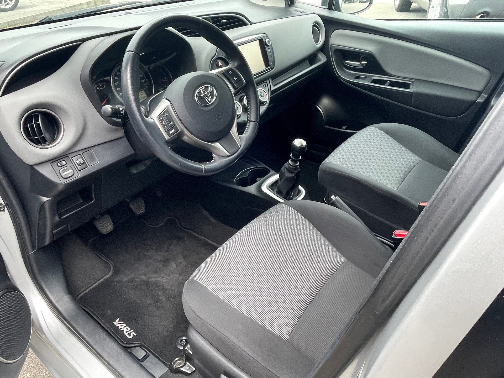 TOYOTA Yaris 1.33 Trend-image-3