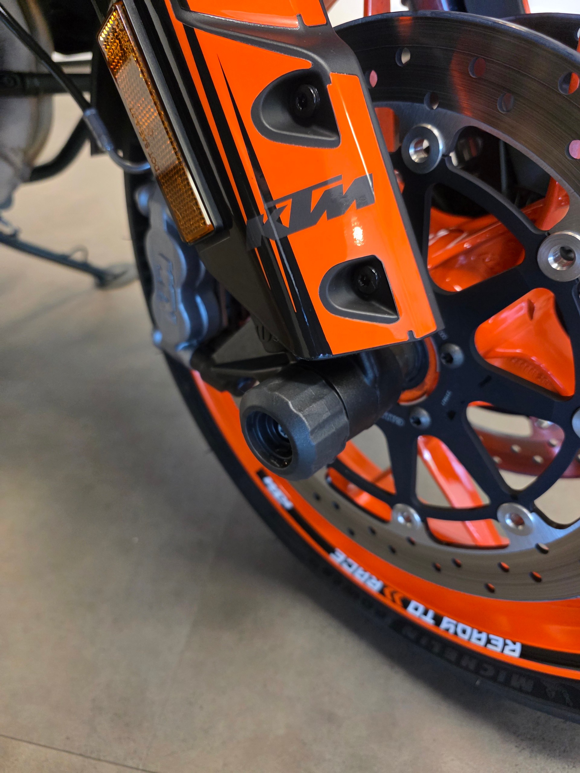 KTM 890 SMT-image-9