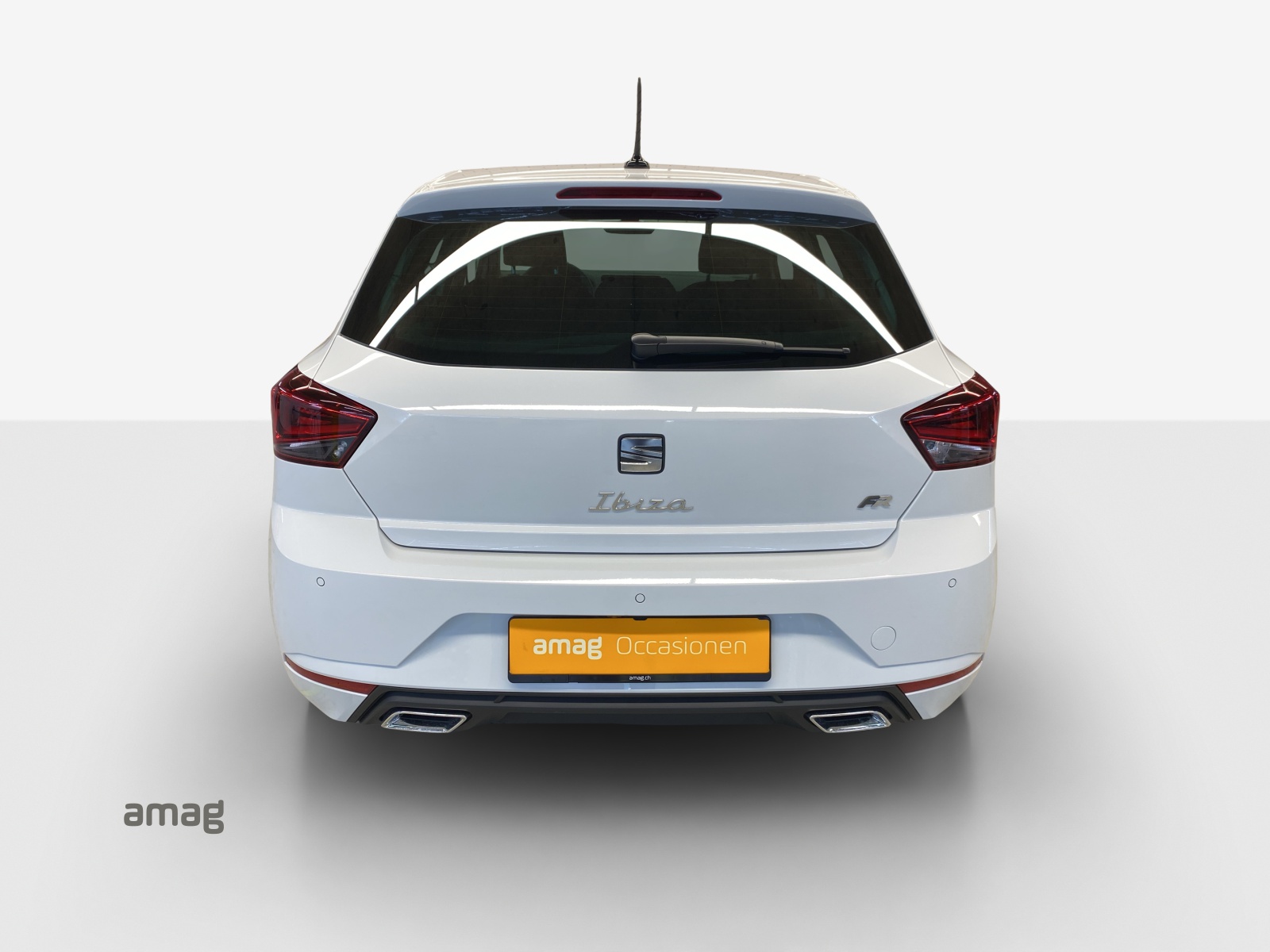 SEAT Ibiza 1.0 EcoTSI Hola FR DSG-showroom-element-3