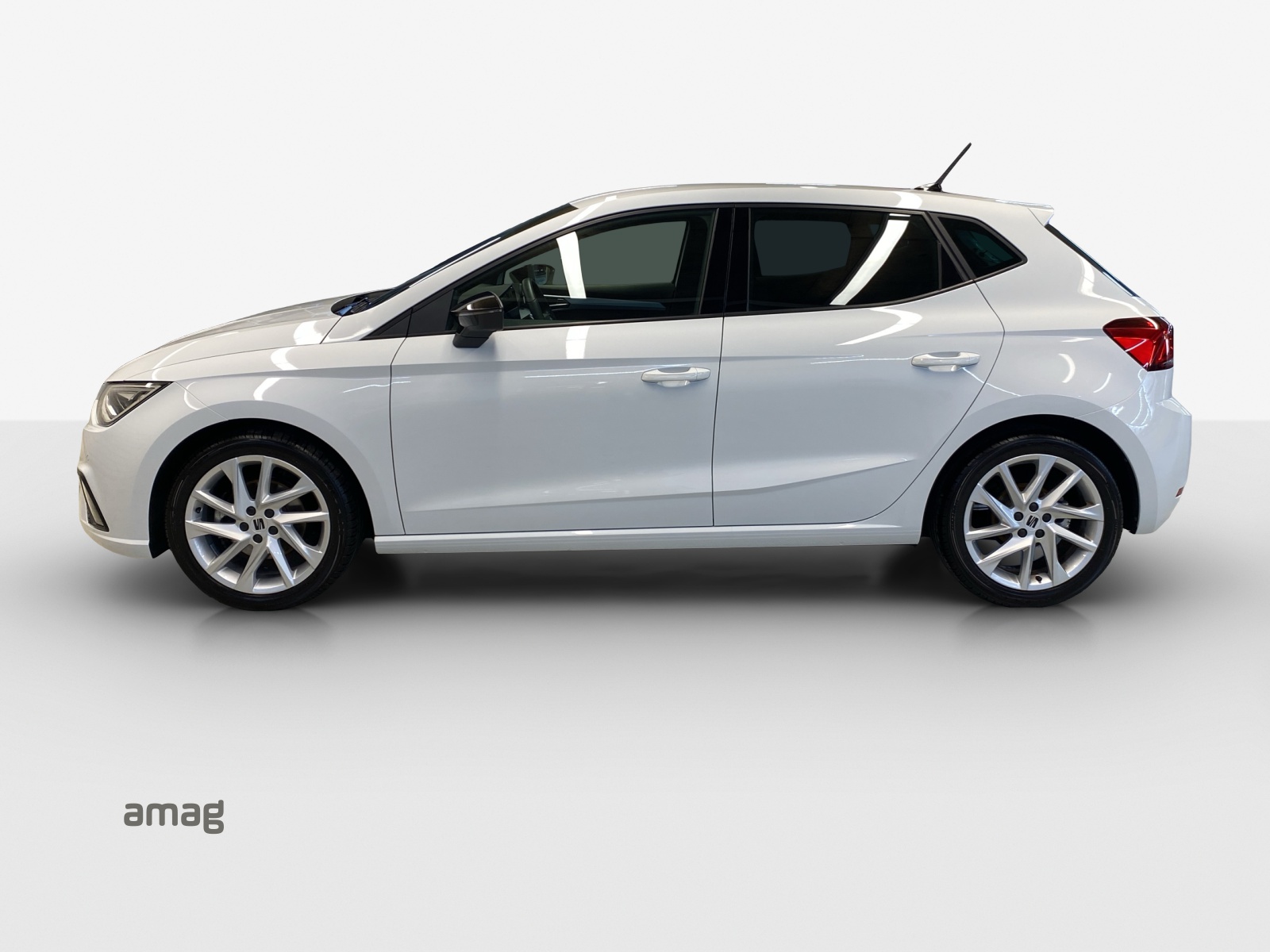SEAT Ibiza 1.0 EcoTSI Hola FR DSG-showroom-element-1