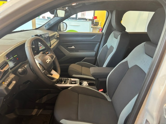 DACIA Duster HEV 155 Extreme Hybrid 4x4 BVA-image-11