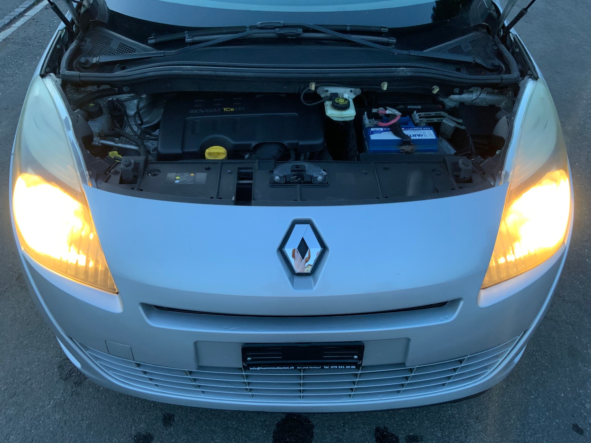 RENAULT Grand Scénic 1.4 16V Turbo Dynamique-image-7