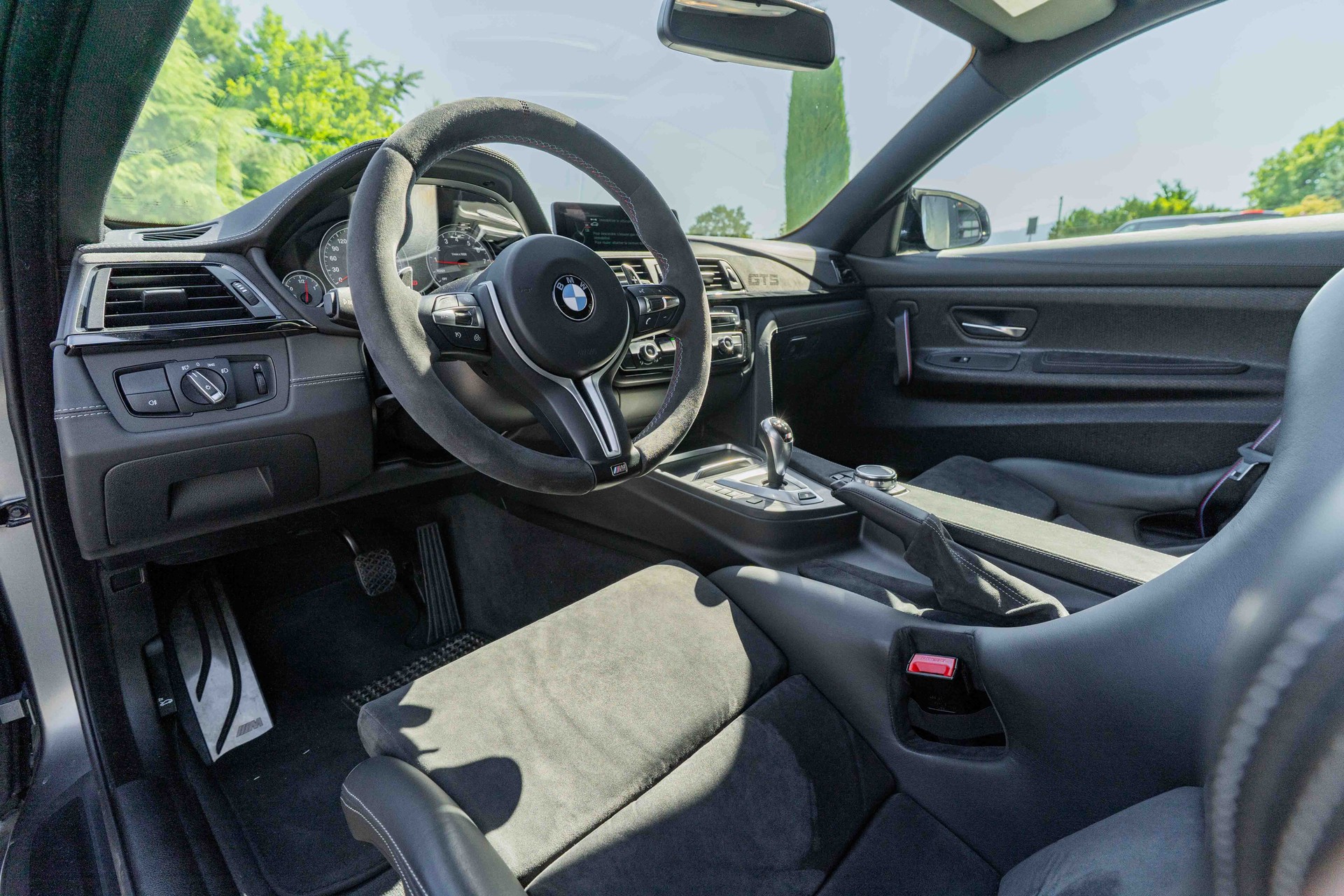 BMW M4 GTS Coupé-image-6