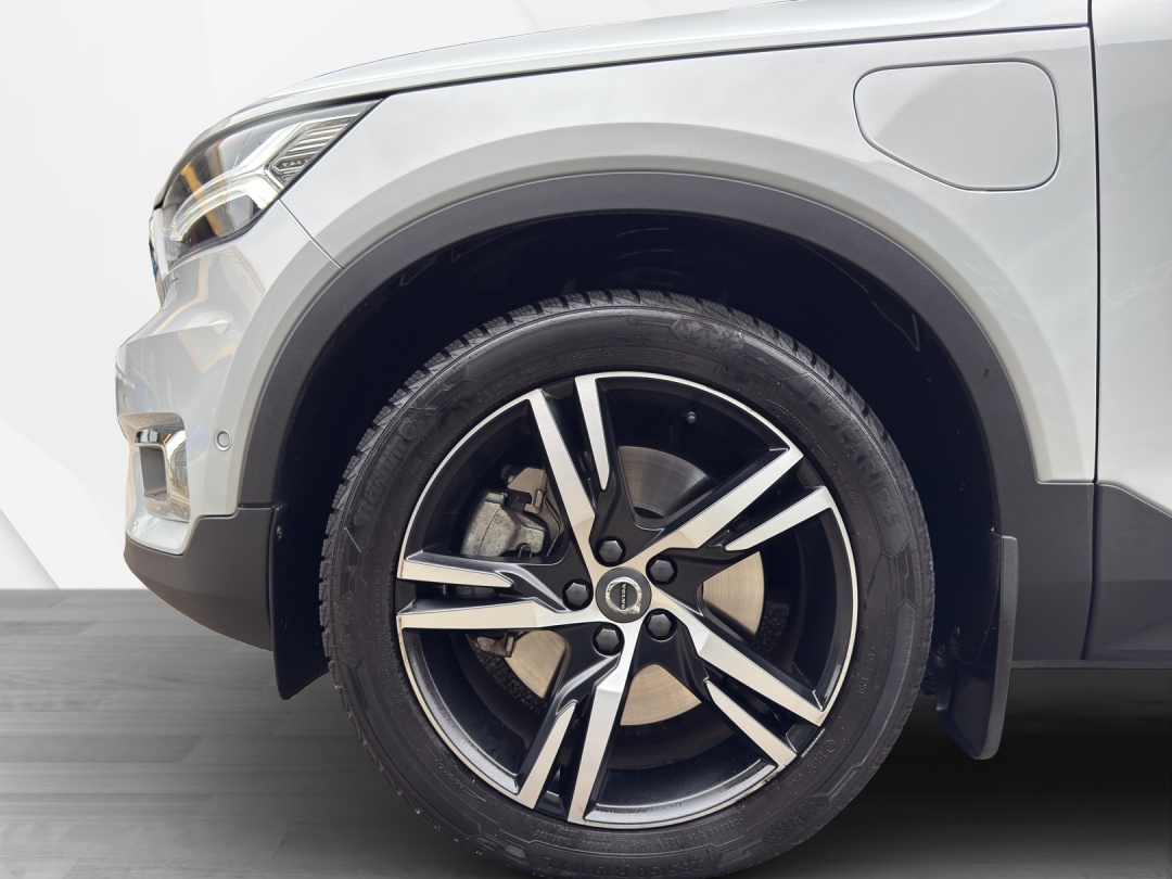 VOLVO XC40 T5 TwE Inscription DCT-image-16