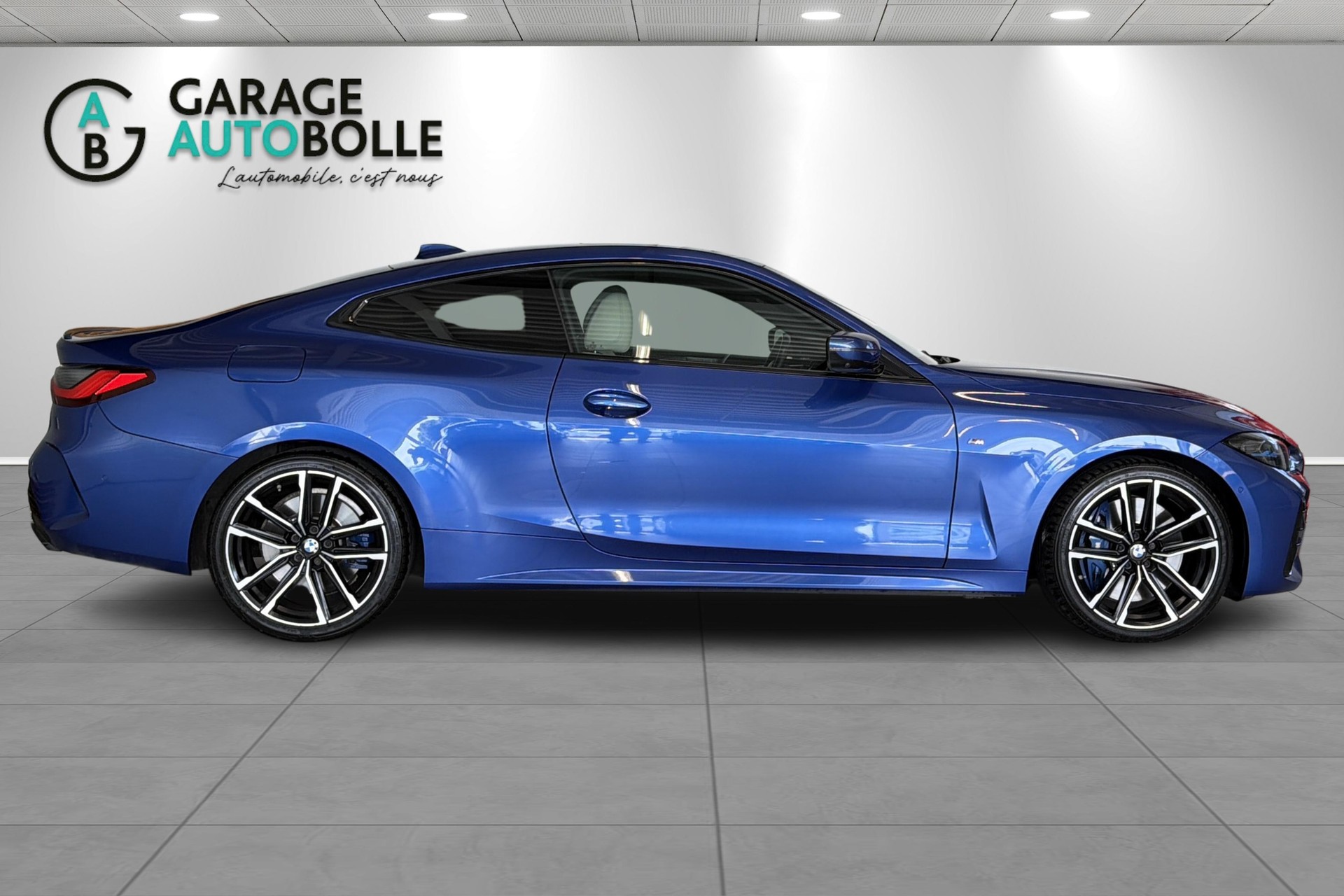 BMW M440i xDrive 48V Coupé Steptronic-showroom-element-2