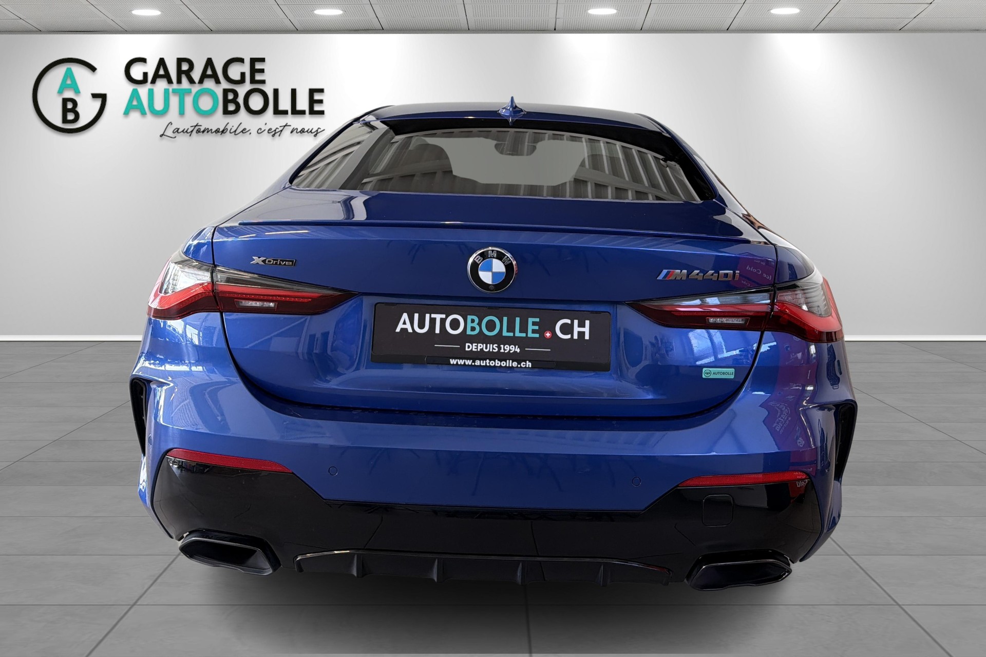 BMW M440i xDrive 48V Coupé Steptronic-image-5