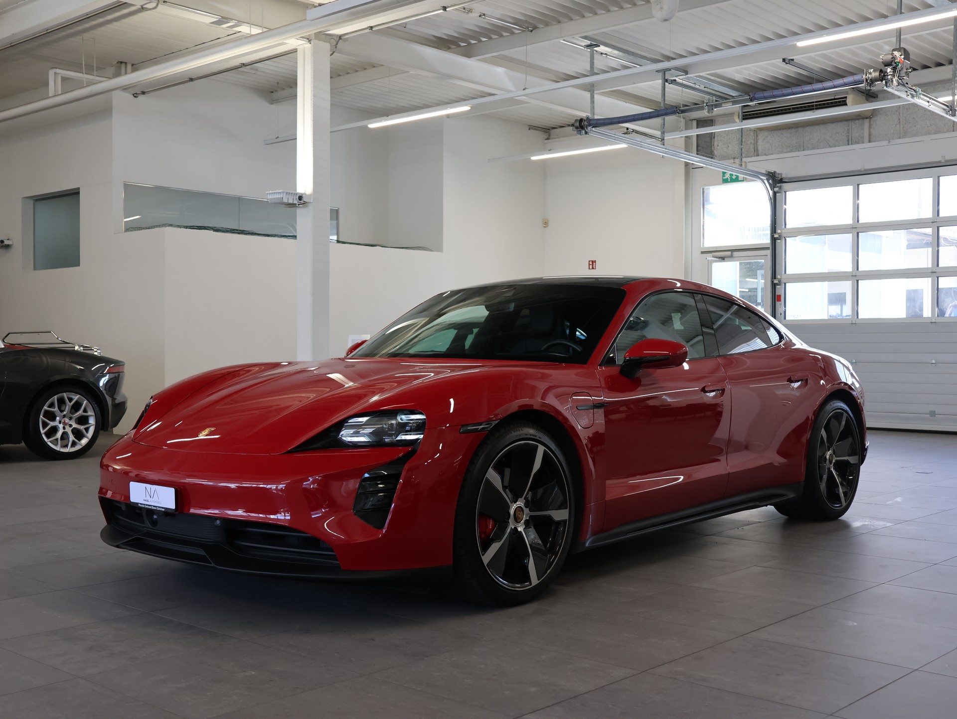 PORSCHE Taycan 4S *Panoramadach* *Bose* *360 Kamera*-showroom-element-3