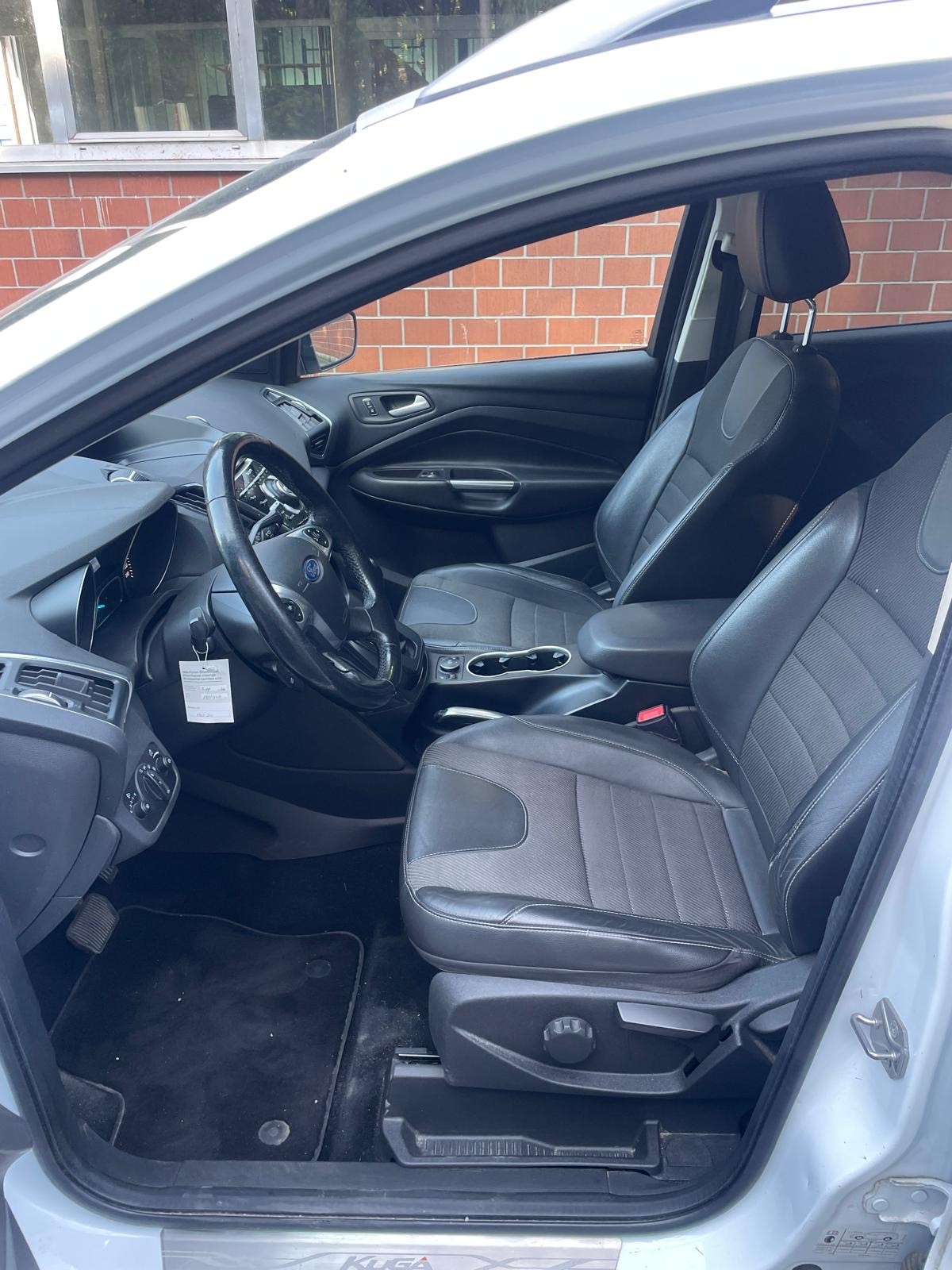 FORD Kuga 1.6 SCTi Carving 4WD Automatic-image-14