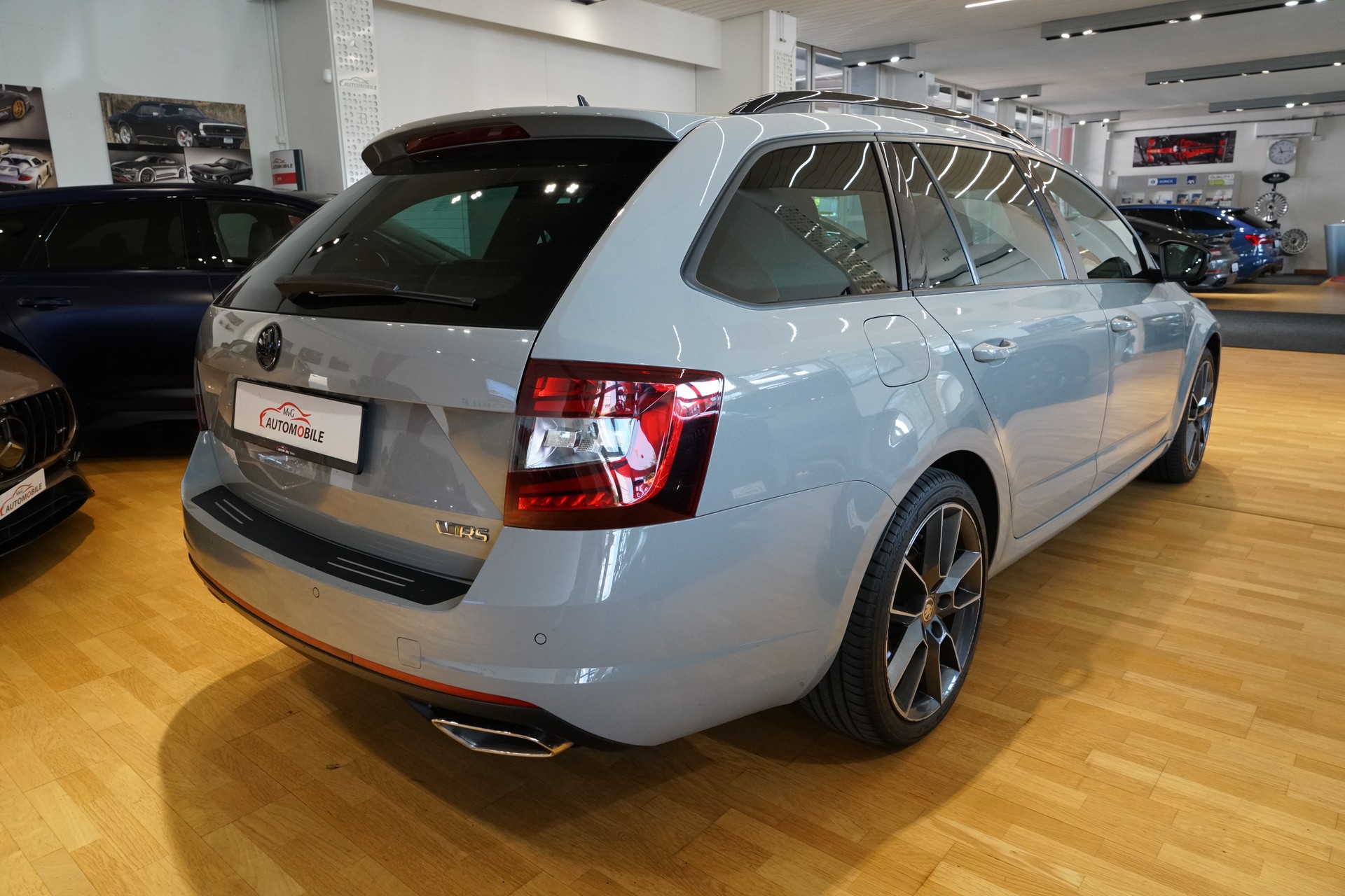 SKODA Octavia Combi 2.0 TDI RS 4x4 DSG-image-5
