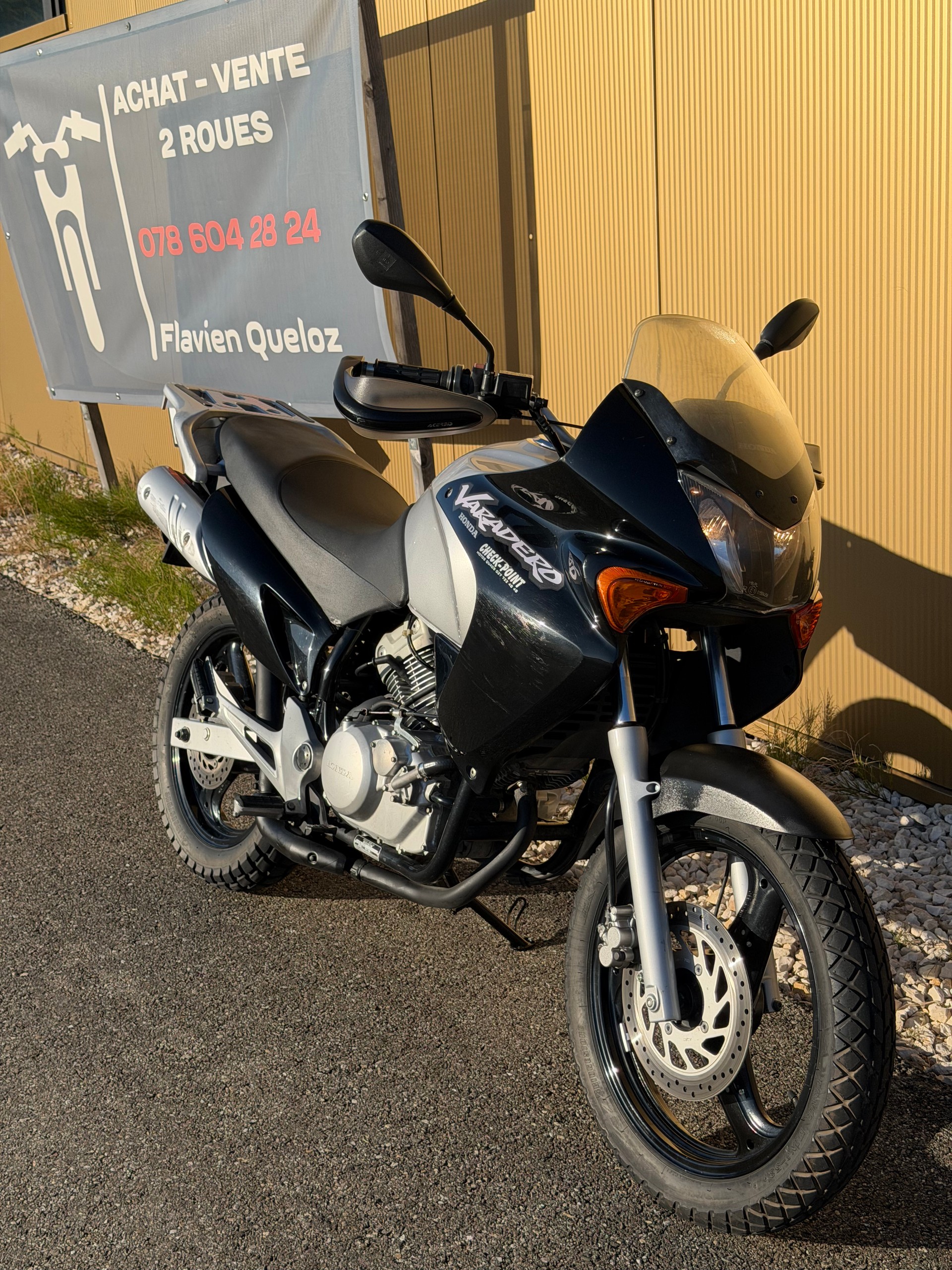 HONDA XL 125 V Varadero-image-0