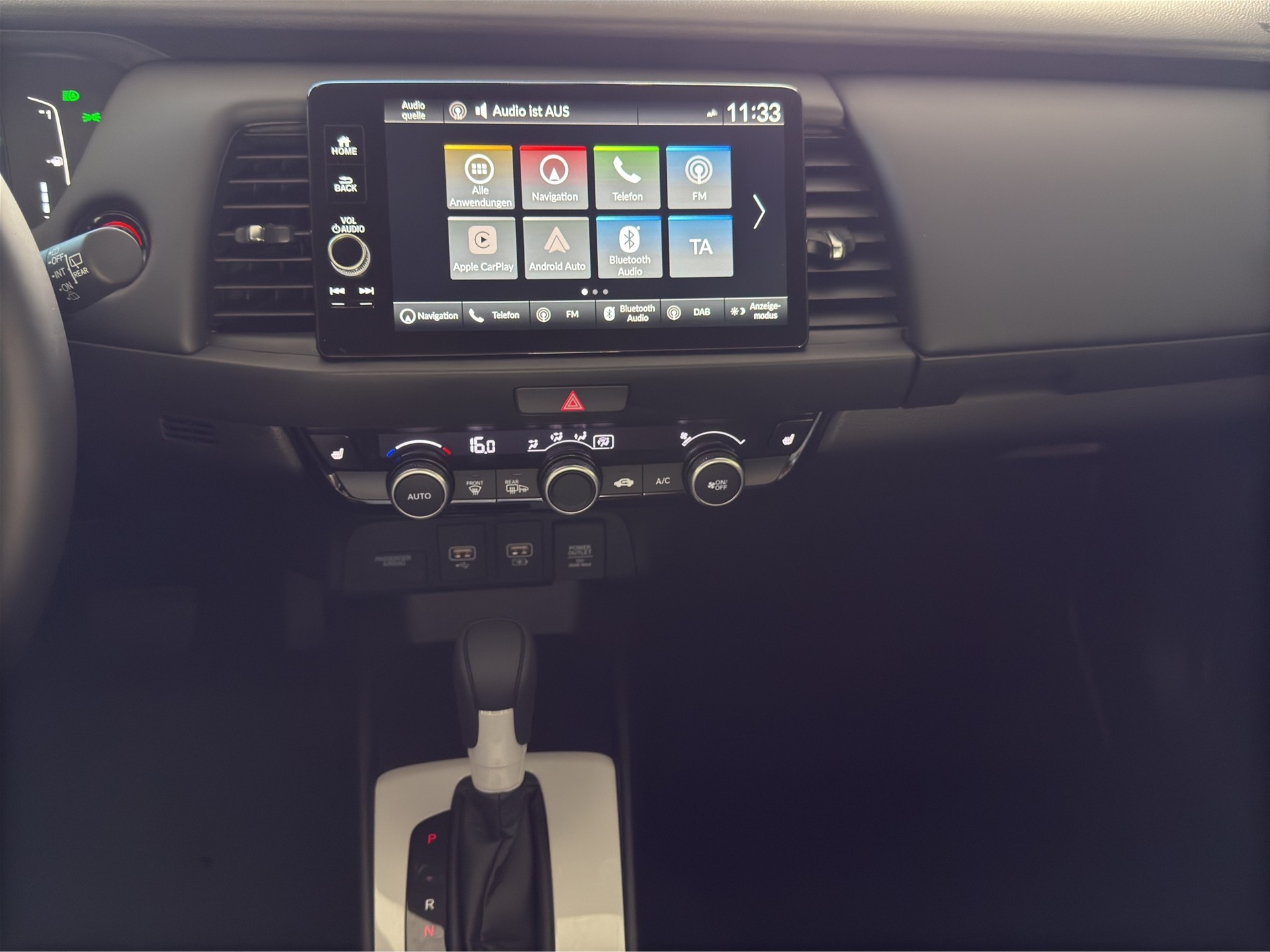 HONDA Jazz 1.5 i-MMD Elegance-image-12