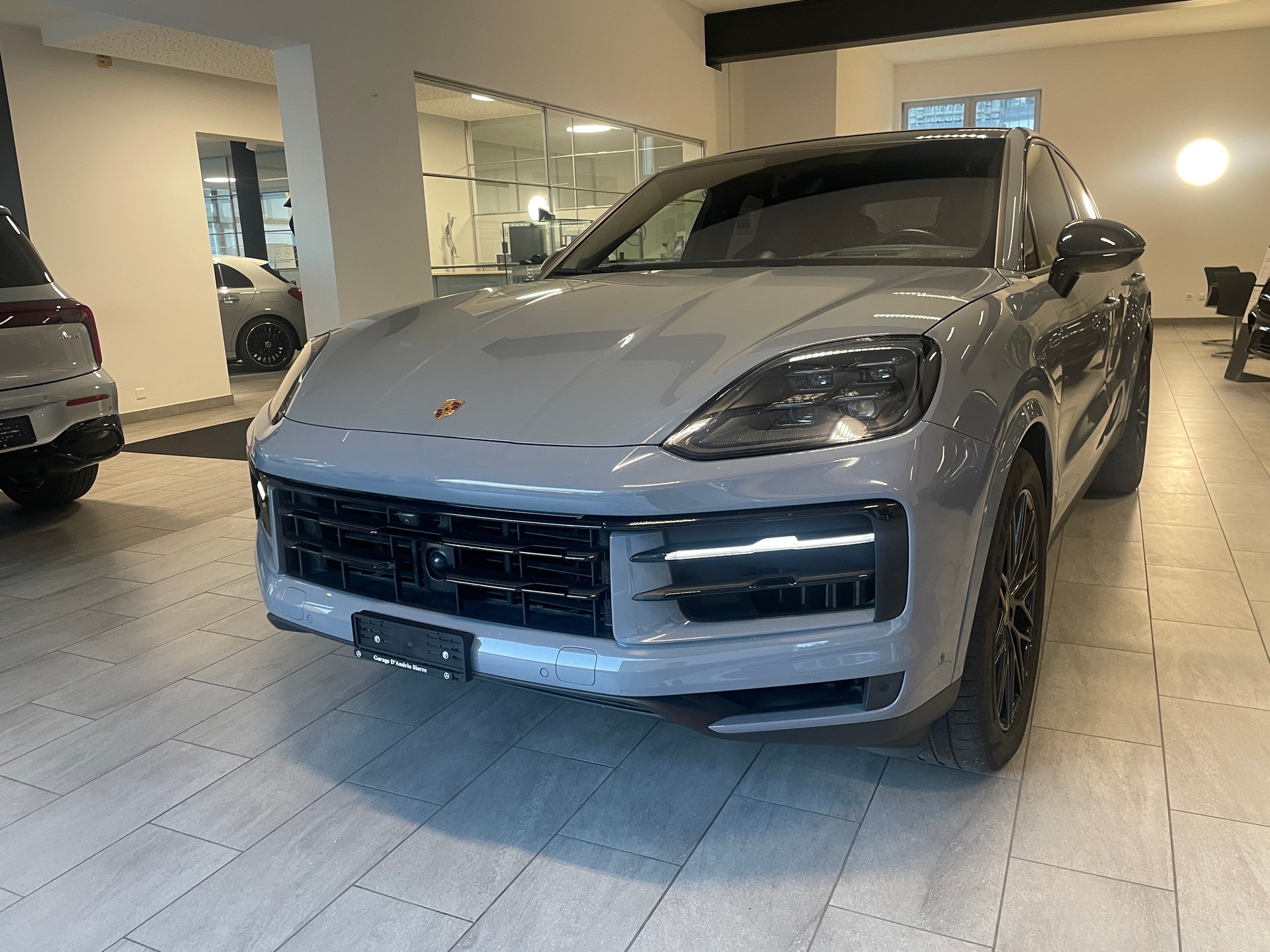 PORSCHE Cayenne Coupé S Tiptronic-showroom-element-1