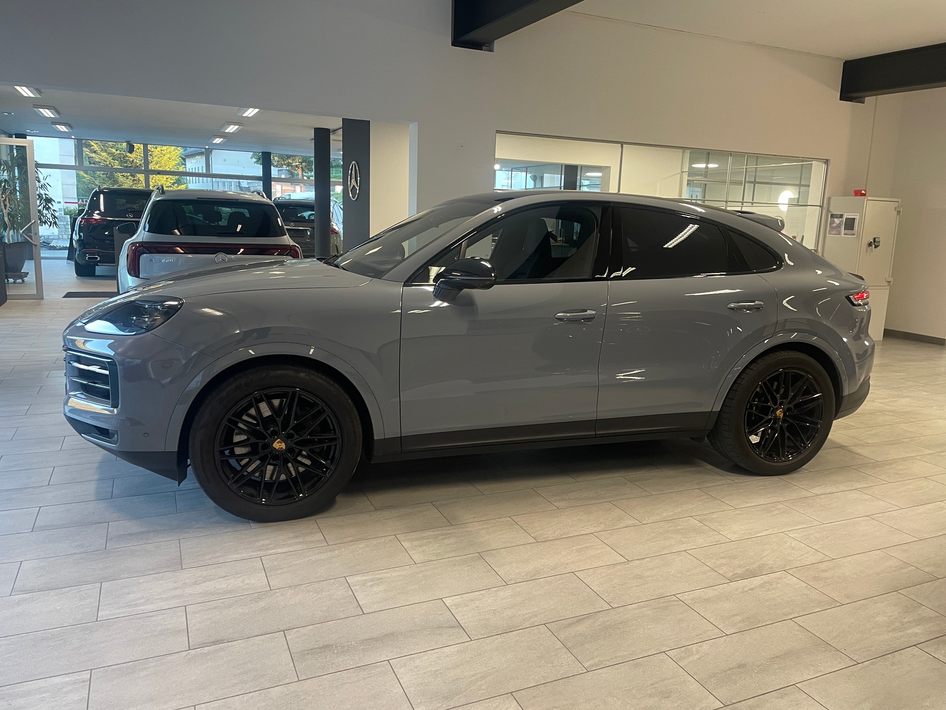 PORSCHE Cayenne Coupé S Tiptronic-showroom-element-3