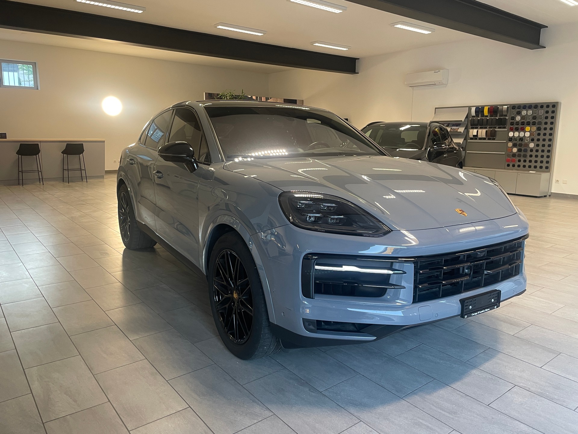 PORSCHE Cayenne Coupé S Tiptronic-showroom-element-2