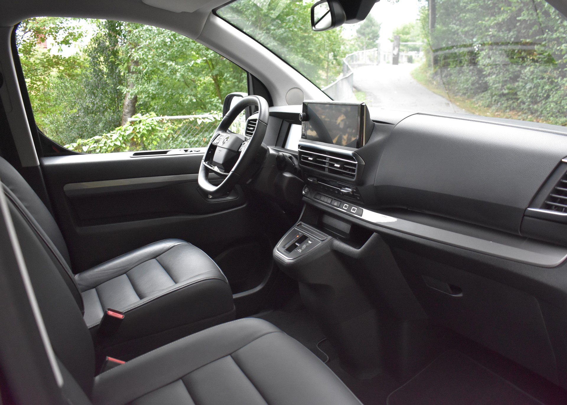 OPEL Zafira 2.0 CDTI L Automatik-image-25
